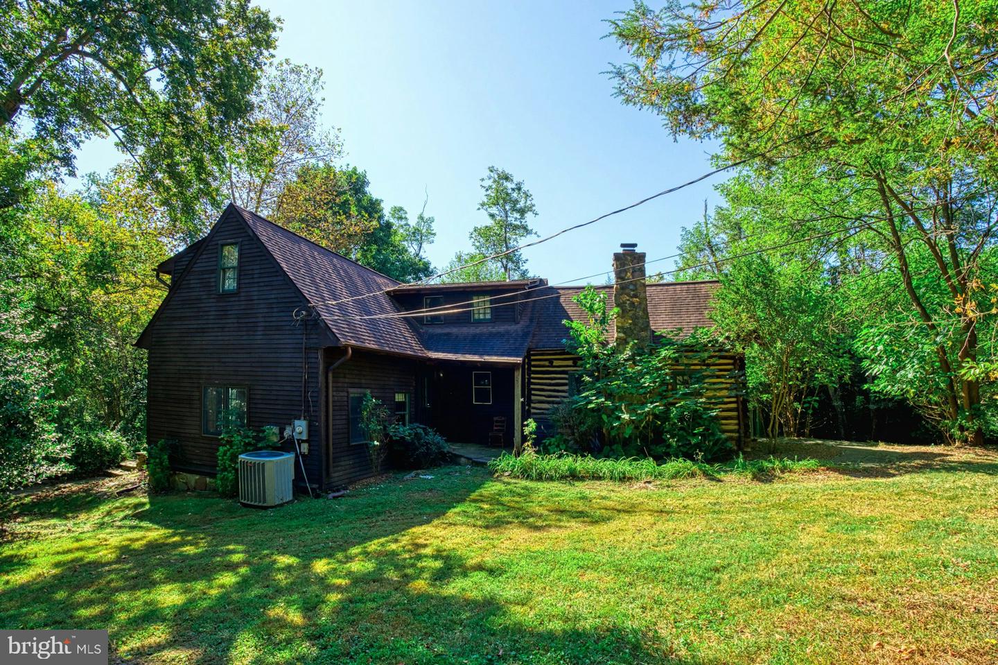 5300 WINFIELD RD, FAIRFAX, Virginia 22030, 5 Bedrooms Bedrooms, ,3 BathroomsBathrooms,Farm,For sale,5300 WINFIELD RD,VAFX2267830 MLS # VAFX2267830