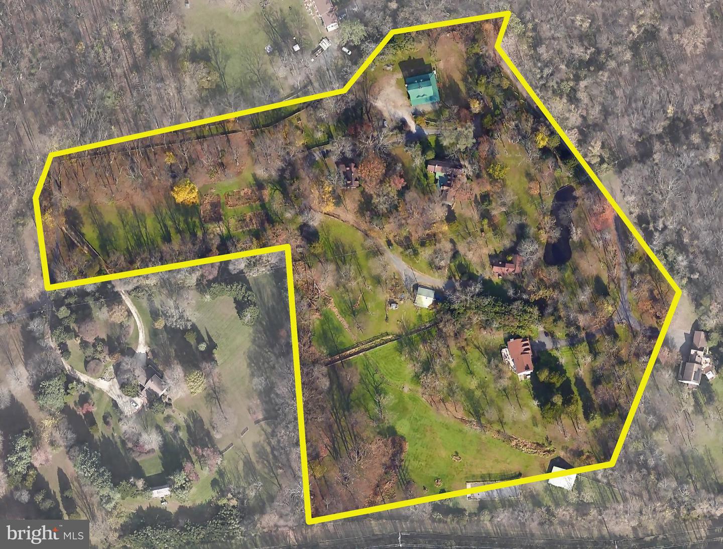 5300 WINFIELD RD, FAIRFAX, Virginia 22030, 5 Bedrooms Bedrooms, ,3 BathroomsBathrooms,Farm,For sale,5300 WINFIELD RD,VAFX2267830 MLS # VAFX2267830