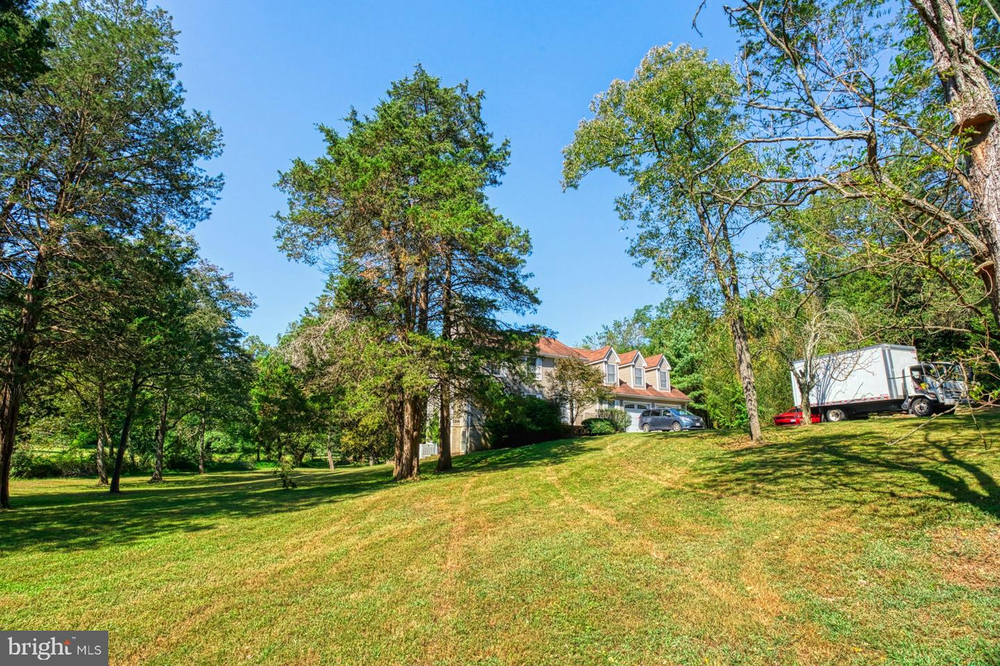5300 WINFIELD RD, FAIRFAX, Virginia 22030, 5 Bedrooms Bedrooms, ,3 BathroomsBathrooms,Farm,For sale,5300 WINFIELD RD,VAFX2267830 MLS # VAFX2267830