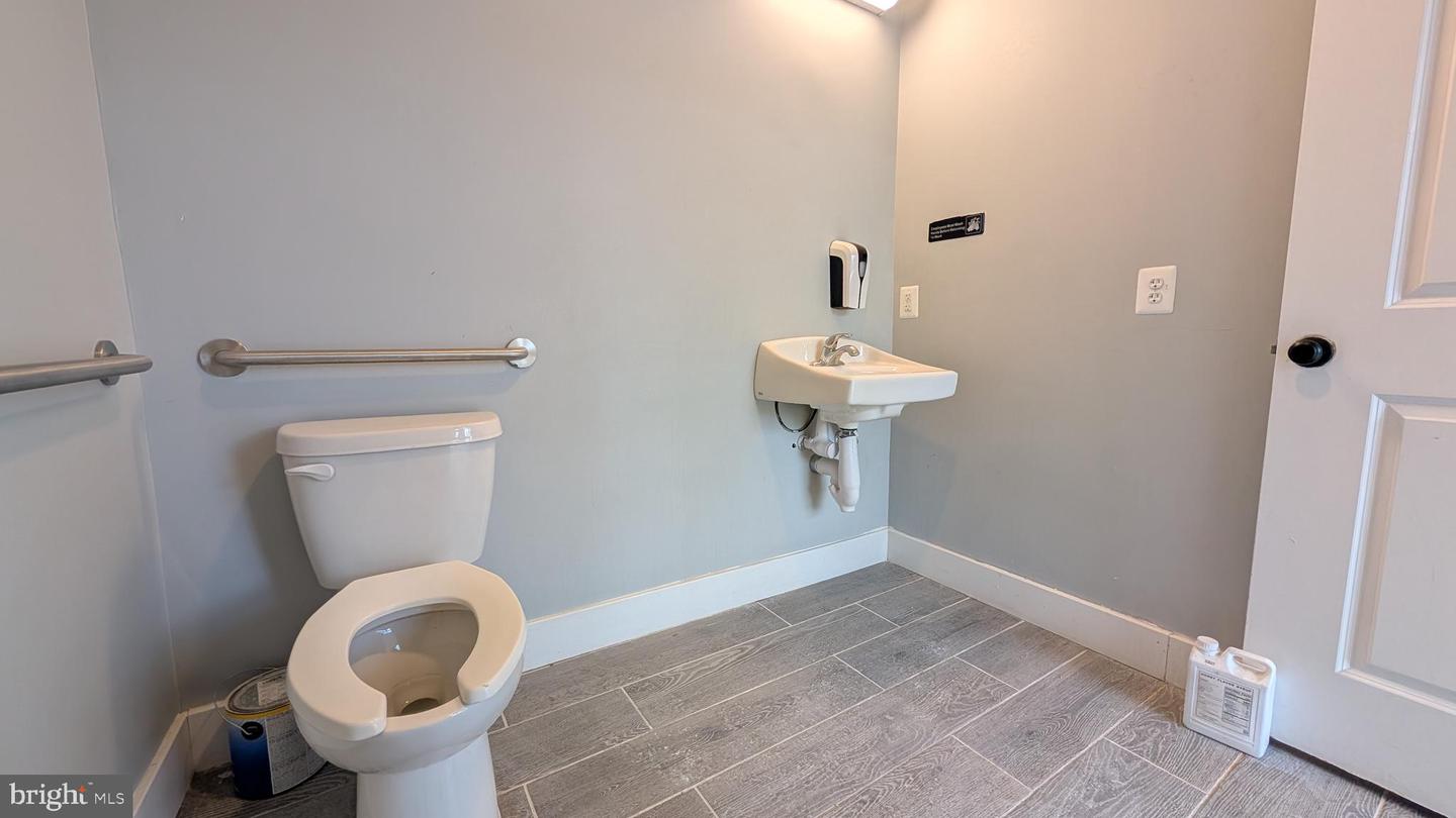 702 ELDEN ST #A, HERNDON, Virginia 20170, ,Land,For sale,702 ELDEN ST #A,VAFX2269746 MLS # VAFX2269746