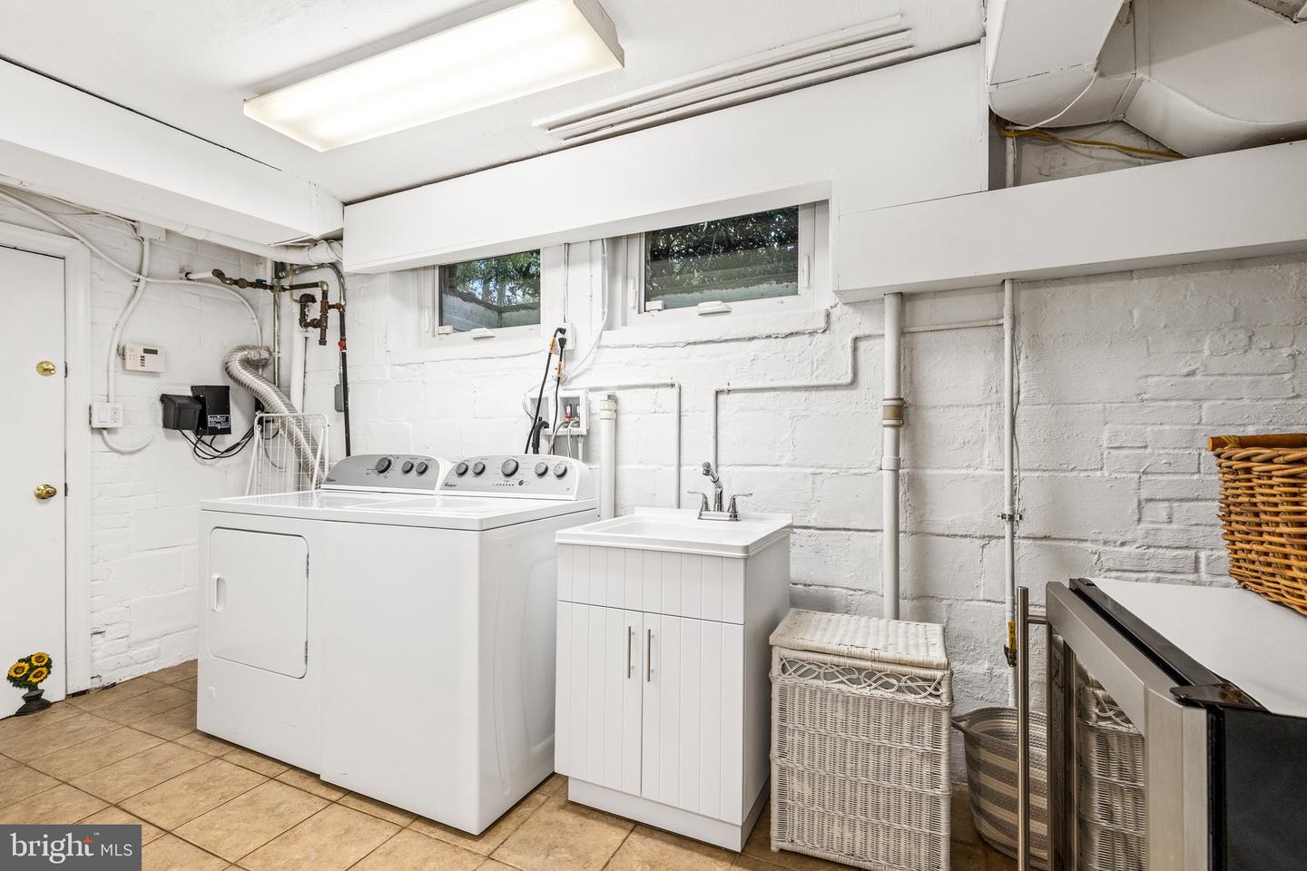 5058 SEDGWICK ST NW, WASHINGTON, District Of Columbia 20016, 5 Bedrooms Bedrooms, ,4 BathroomsBathrooms,Residential,For sale,5058 SEDGWICK ST NW,DCDC2223938 MLS # DCDC2223938