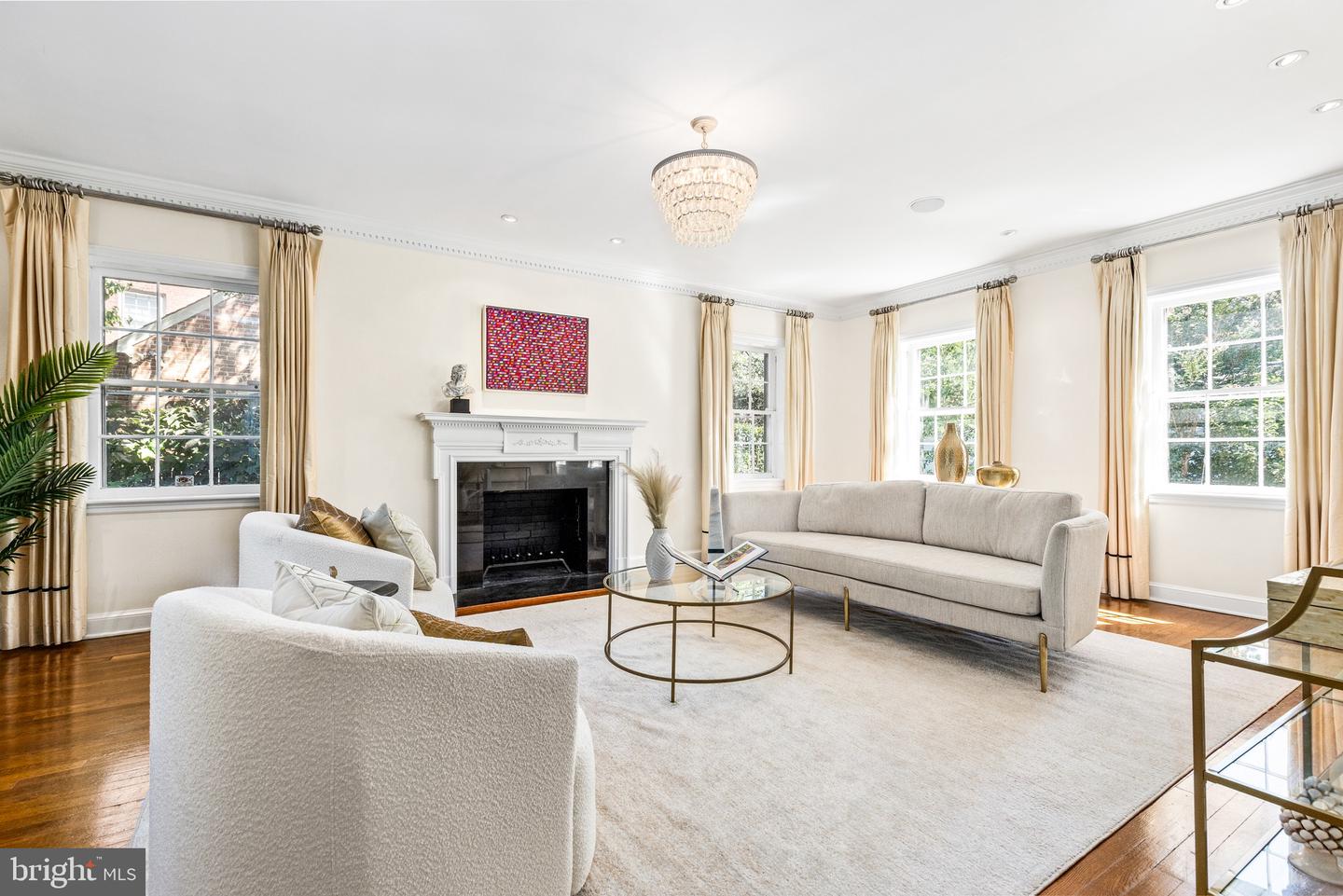 5058 SEDGWICK ST NW, WASHINGTON, District Of Columbia 20016, 5 Bedrooms Bedrooms, ,4 BathroomsBathrooms,Residential,For sale,5058 SEDGWICK ST NW,DCDC2223938 MLS # DCDC2223938