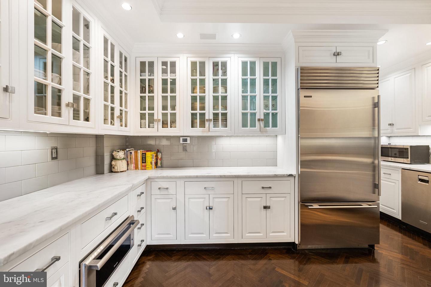 2700 CALVERT ST NW #418, WASHINGTON, District Of Columbia 20008, 2 Bedrooms Bedrooms, ,2 BathroomsBathrooms,Residential,For sale,2700 CALVERT ST NW #418,DCDC2223958 MLS # DCDC2223958