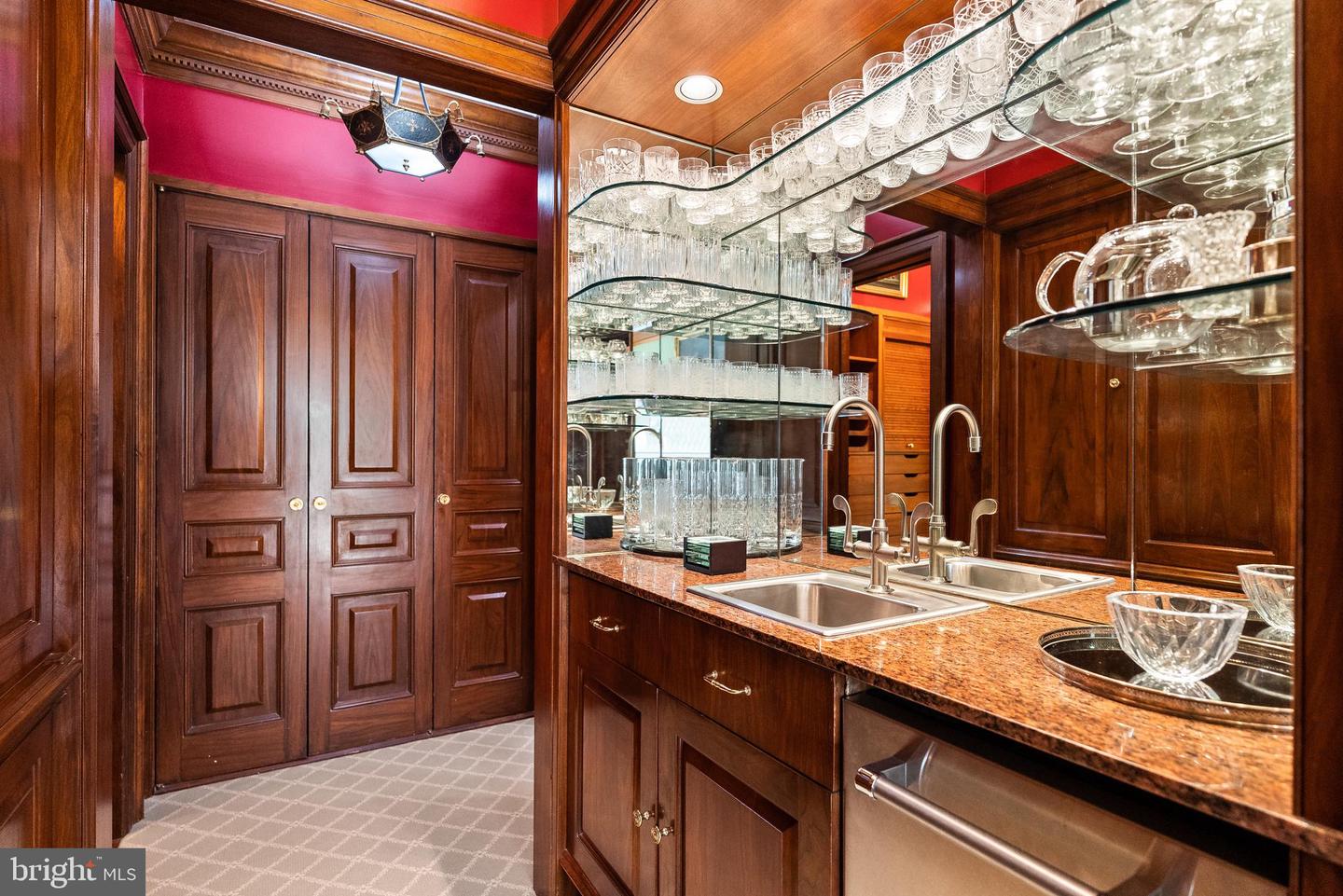 2700 CALVERT ST NW #418, WASHINGTON, District Of Columbia 20008, 2 Bedrooms Bedrooms, ,2 BathroomsBathrooms,Residential,For sale,2700 CALVERT ST NW #418,DCDC2223958 MLS # DCDC2223958