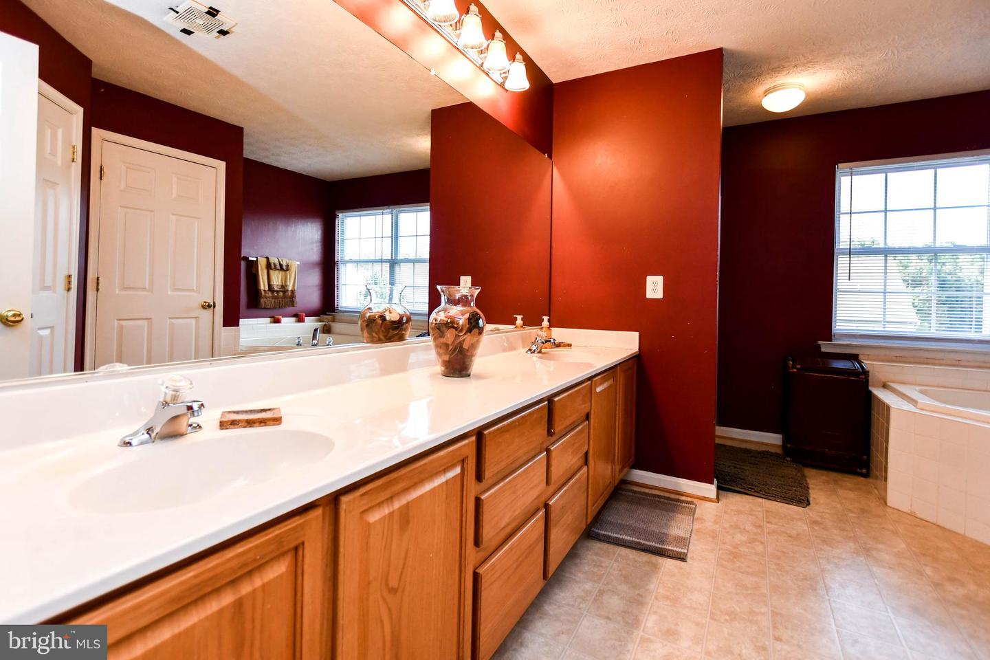 10629 GALLANT FOX WAY, RUTHER GLEN, Virginia 22546, 6 Bedrooms Bedrooms, ,3 BathroomsBathrooms,Residential,For sale,10629 GALLANT FOX WAY,VACV2008884 MLS # VACV2008884