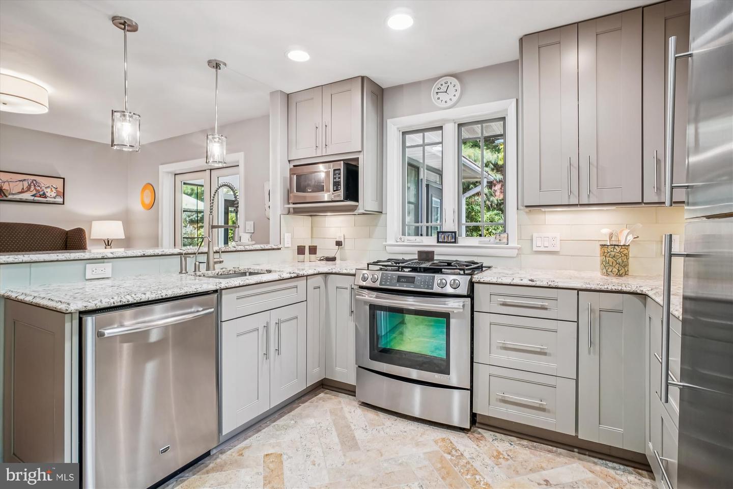 3717 CHANEL RD, ANNANDALE, Virginia 22003, 3 Bedrooms Bedrooms, ,3 BathroomsBathrooms,Residential,For sale,3717 CHANEL RD,VAFX2269058 MLS # VAFX2269058