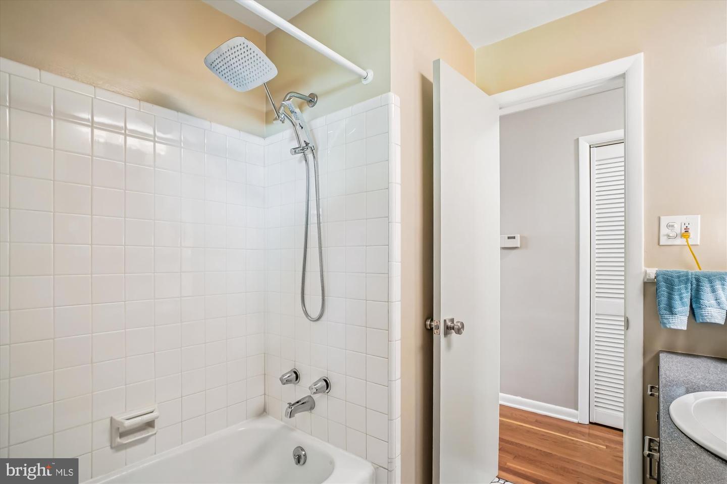 3717 CHANEL RD, ANNANDALE, Virginia 22003, 3 Bedrooms Bedrooms, ,3 BathroomsBathrooms,Residential,For sale,3717 CHANEL RD,VAFX2269058 MLS # VAFX2269058