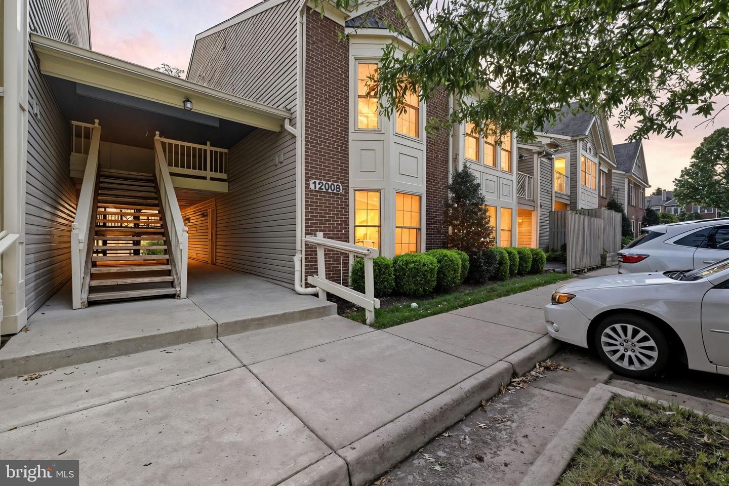 12008 RIDGE KNOLL DR #7, FAIRFAX, Virginia 22033, 2 Bedrooms Bedrooms, 4 Rooms Rooms,2 BathroomsBathrooms,Residential,For sale,12008 RIDGE KNOLL DR #7,VAFX2269060 MLS # VAFX2269060