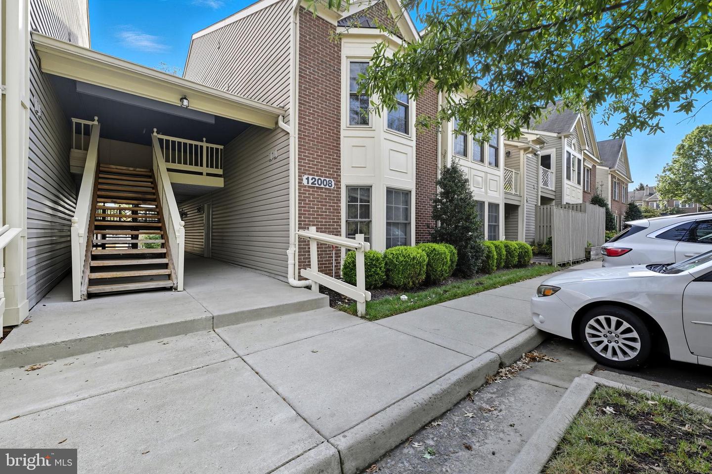 12008 RIDGE KNOLL DR #7, FAIRFAX, Virginia 22033, 2 Bedrooms Bedrooms, 4 Rooms Rooms,2 BathroomsBathrooms,Residential,For sale,12008 RIDGE KNOLL DR #7,VAFX2269060 MLS # VAFX2269060