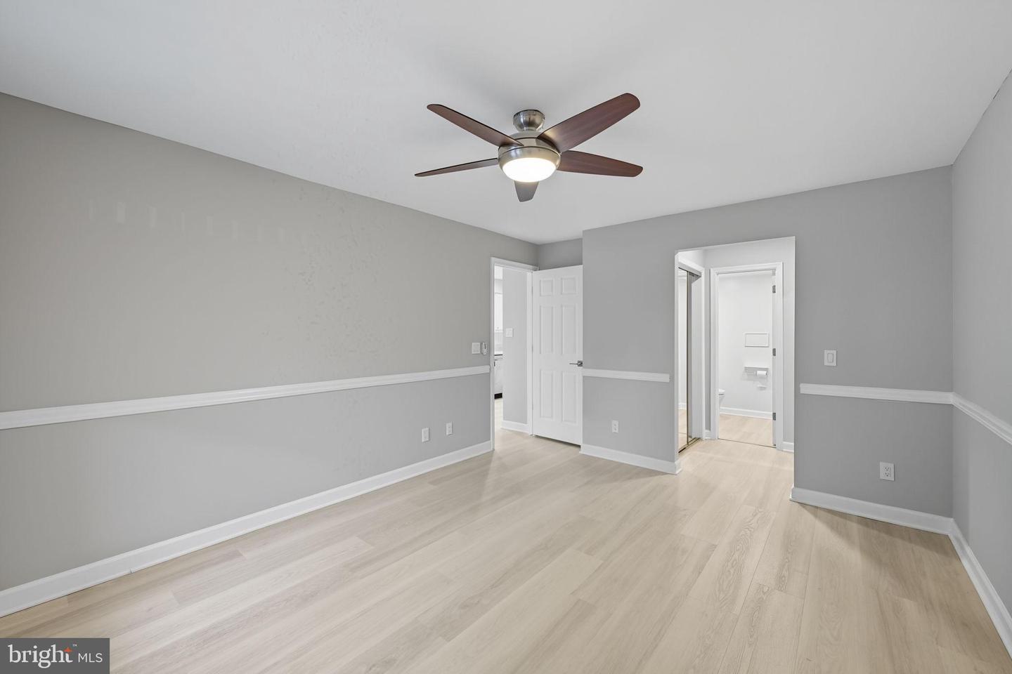 12008 RIDGE KNOLL DR #7, FAIRFAX, Virginia 22033, 2 Bedrooms Bedrooms, 4 Rooms Rooms,2 BathroomsBathrooms,Residential,For sale,12008 RIDGE KNOLL DR #7,VAFX2269060 MLS # VAFX2269060