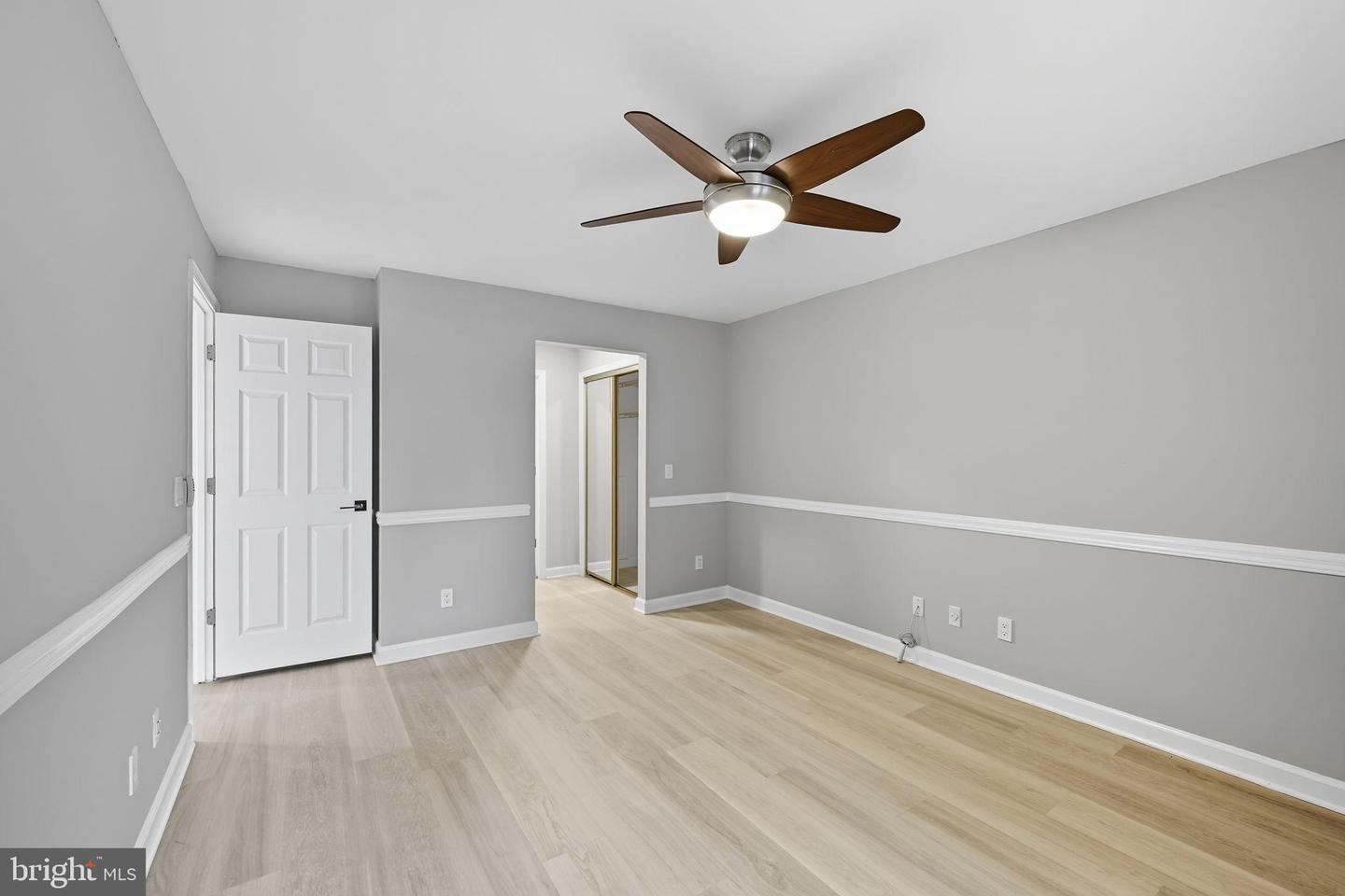 12008 RIDGE KNOLL DR #7, FAIRFAX, Virginia 22033, 2 Bedrooms Bedrooms, 4 Rooms Rooms,2 BathroomsBathrooms,Residential,For sale,12008 RIDGE KNOLL DR #7,VAFX2269060 MLS # VAFX2269060