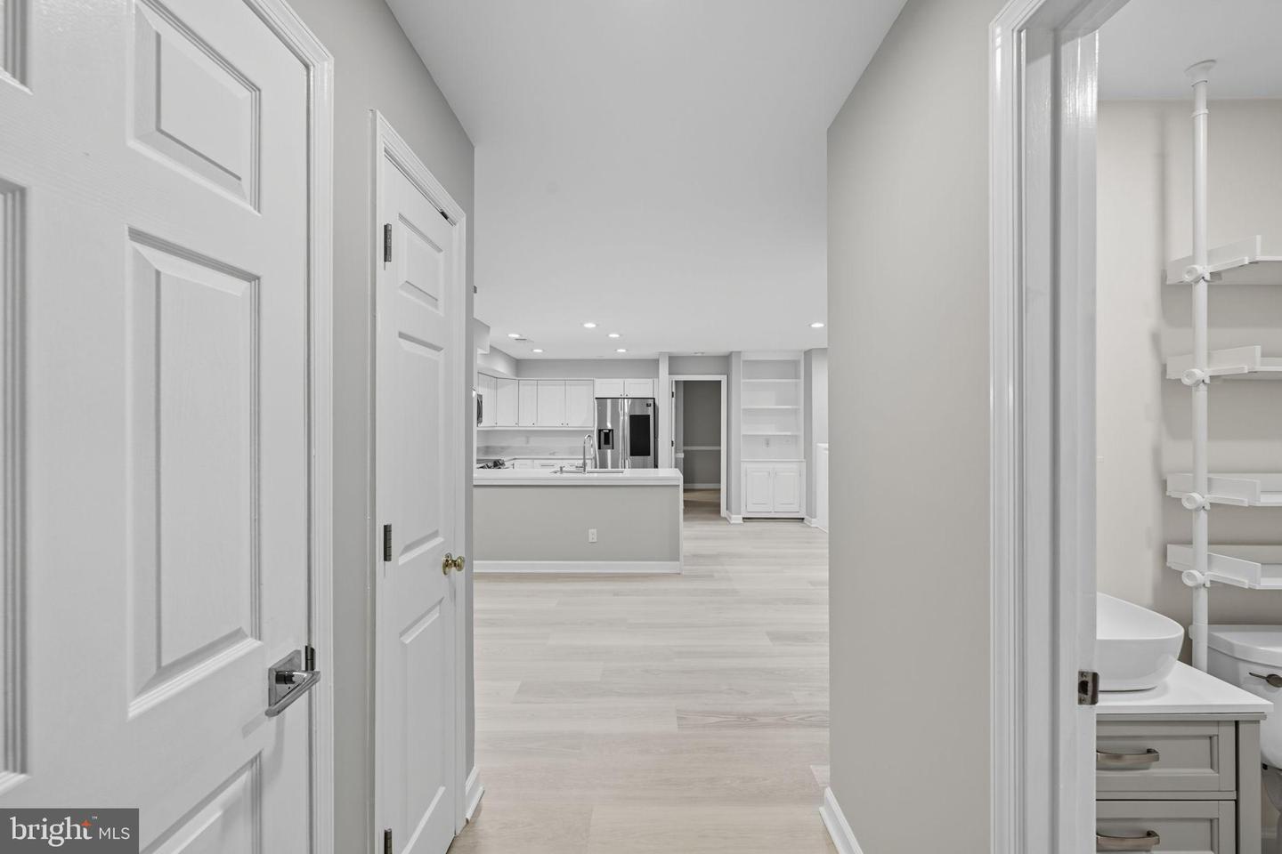 12008 RIDGE KNOLL DR #7, FAIRFAX, Virginia 22033, 2 Bedrooms Bedrooms, 4 Rooms Rooms,2 BathroomsBathrooms,Residential,For sale,12008 RIDGE KNOLL DR #7,VAFX2269060 MLS # VAFX2269060