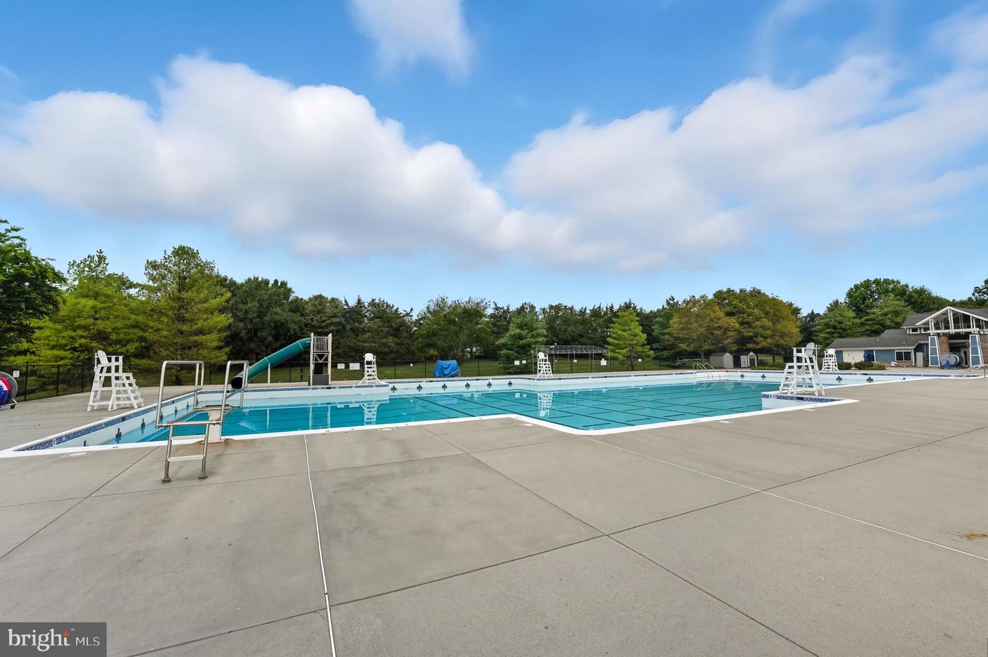 43258 TUMBLETREE TER, BROADLANDS, Virginia 20148, 3 Bedrooms Bedrooms, ,2 BathroomsBathrooms,Residential,For sale,43258 TUMBLETREE TER,VALO2107542 MLS # VALO2107542