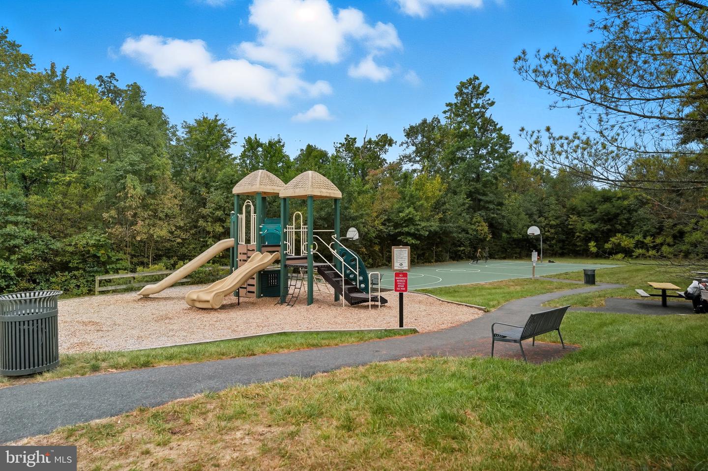 43258 TUMBLETREE TER, BROADLANDS, Virginia 20148, 3 Bedrooms Bedrooms, ,2 BathroomsBathrooms,Residential,For sale,43258 TUMBLETREE TER,VALO2107542 MLS # VALO2107542