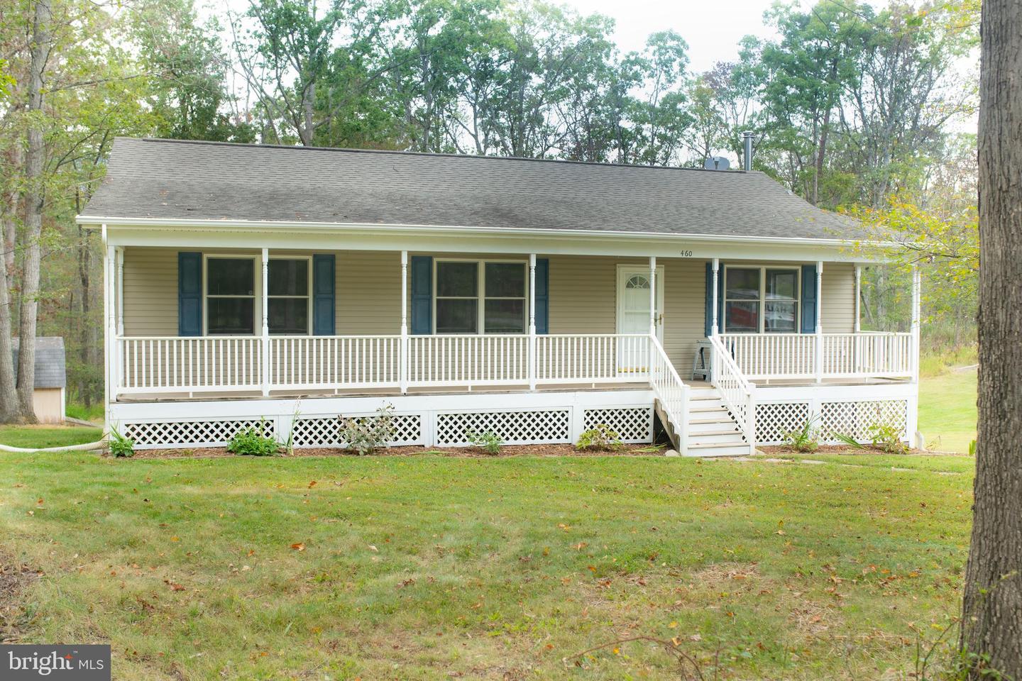 460 ARROWHEAD RD, FRONT ROYAL, Virginia 22630, 3 Bedrooms Bedrooms, 12 Rooms Rooms,2 BathroomsBathrooms,Residential,For sale,460 ARROWHEAD RD,VAWR2012420 MLS # VAWR2012420