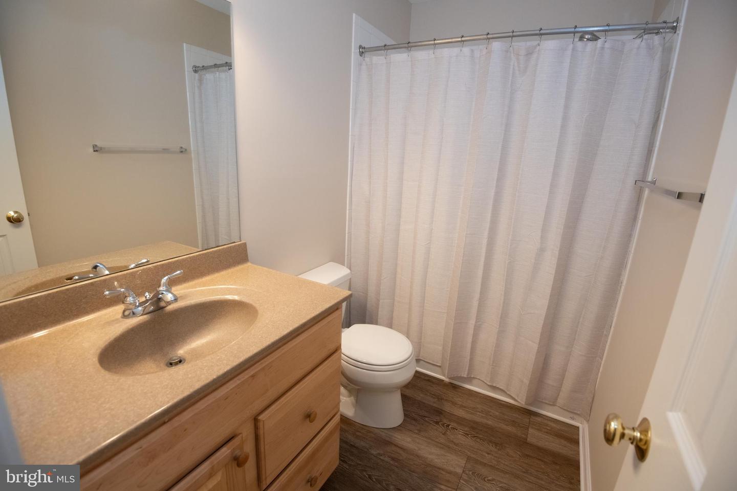 460 ARROWHEAD RD, FRONT ROYAL, Virginia 22630, 3 Bedrooms Bedrooms, 12 Rooms Rooms,2 BathroomsBathrooms,Residential,For sale,460 ARROWHEAD RD,VAWR2012420 MLS # VAWR2012420