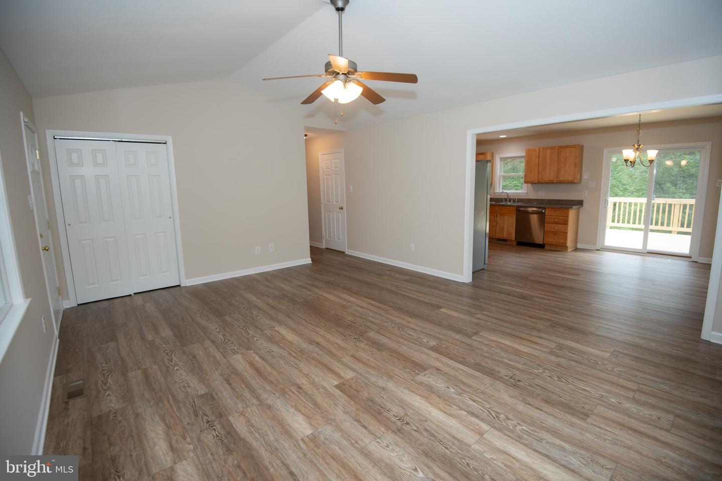 460 ARROWHEAD RD, FRONT ROYAL, Virginia 22630, 3 Bedrooms Bedrooms, 12 Rooms Rooms,2 BathroomsBathrooms,Residential,For sale,460 ARROWHEAD RD,VAWR2012420 MLS # VAWR2012420