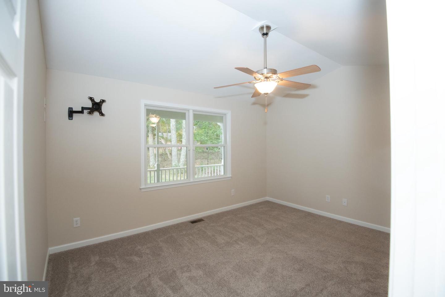 460 ARROWHEAD RD, FRONT ROYAL, Virginia 22630, 3 Bedrooms Bedrooms, 12 Rooms Rooms,2 BathroomsBathrooms,Residential,For sale,460 ARROWHEAD RD,VAWR2012420 MLS # VAWR2012420