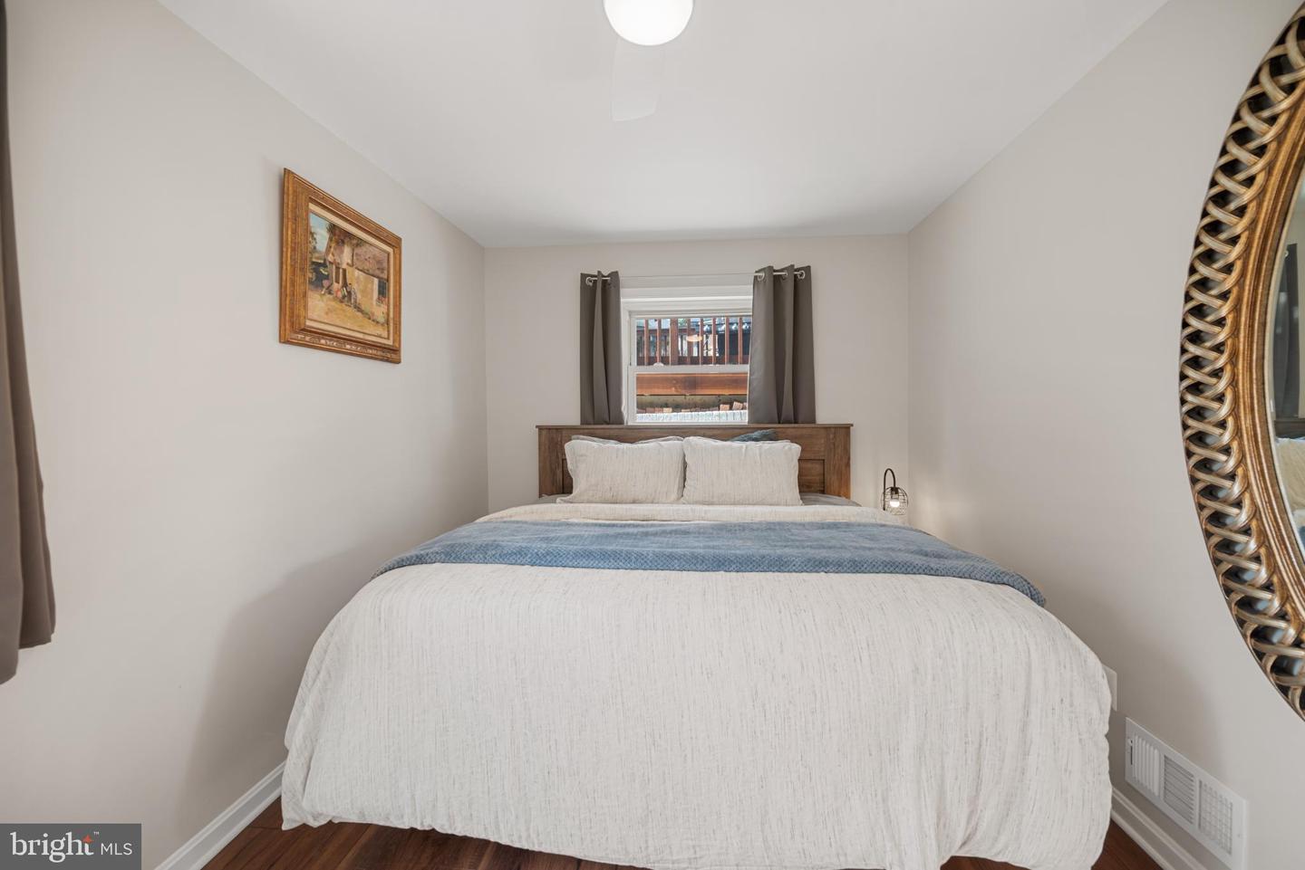 2624 E MAPLE ST, ALEXANDRIA, Virginia 22306, 3 Bedrooms Bedrooms, 7 Rooms Rooms,2 BathroomsBathrooms,Residential,For sale,2624 E MAPLE ST,VAFX2269130 MLS # VAFX2269130