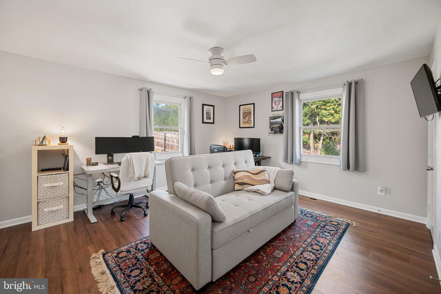 2624 E MAPLE ST, ALEXANDRIA, Virginia 22306, 3 Bedrooms Bedrooms, 7 Rooms Rooms,2 BathroomsBathrooms,Residential,For sale,2624 E MAPLE ST,VAFX2269130 MLS # VAFX2269130