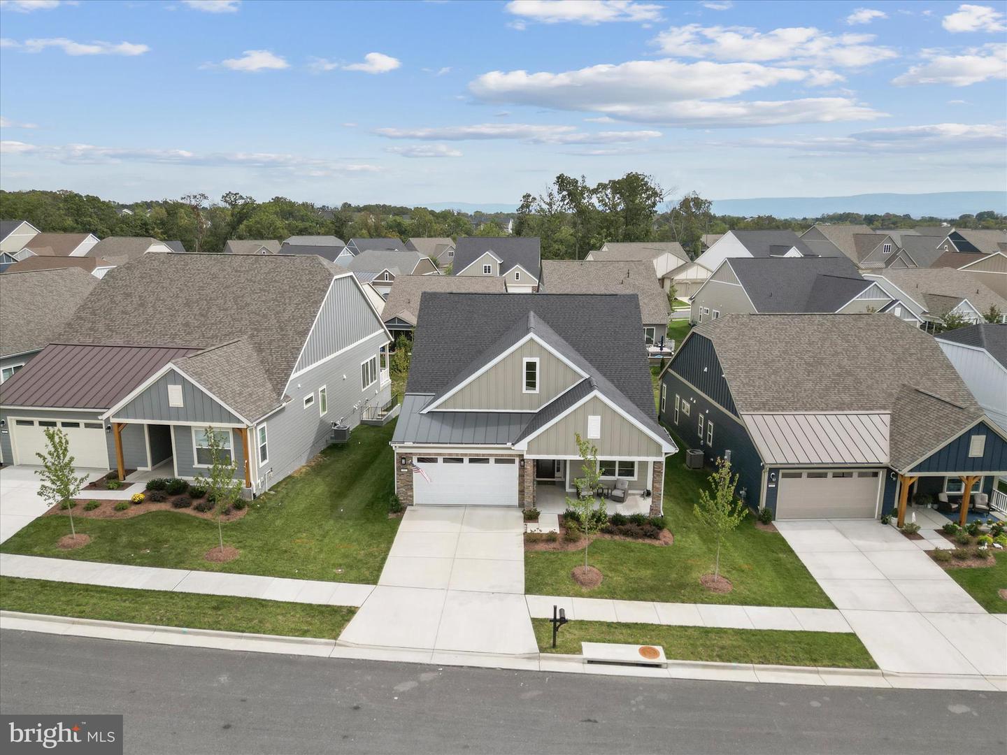 113 COWBIRD ST, LAKE FREDERICK, Virginia 22630, 3 Bedrooms Bedrooms, ,3 BathroomsBathrooms,Residential,For sale,113 COWBIRD ST,VAFV2037018 MLS # VAFV2037018