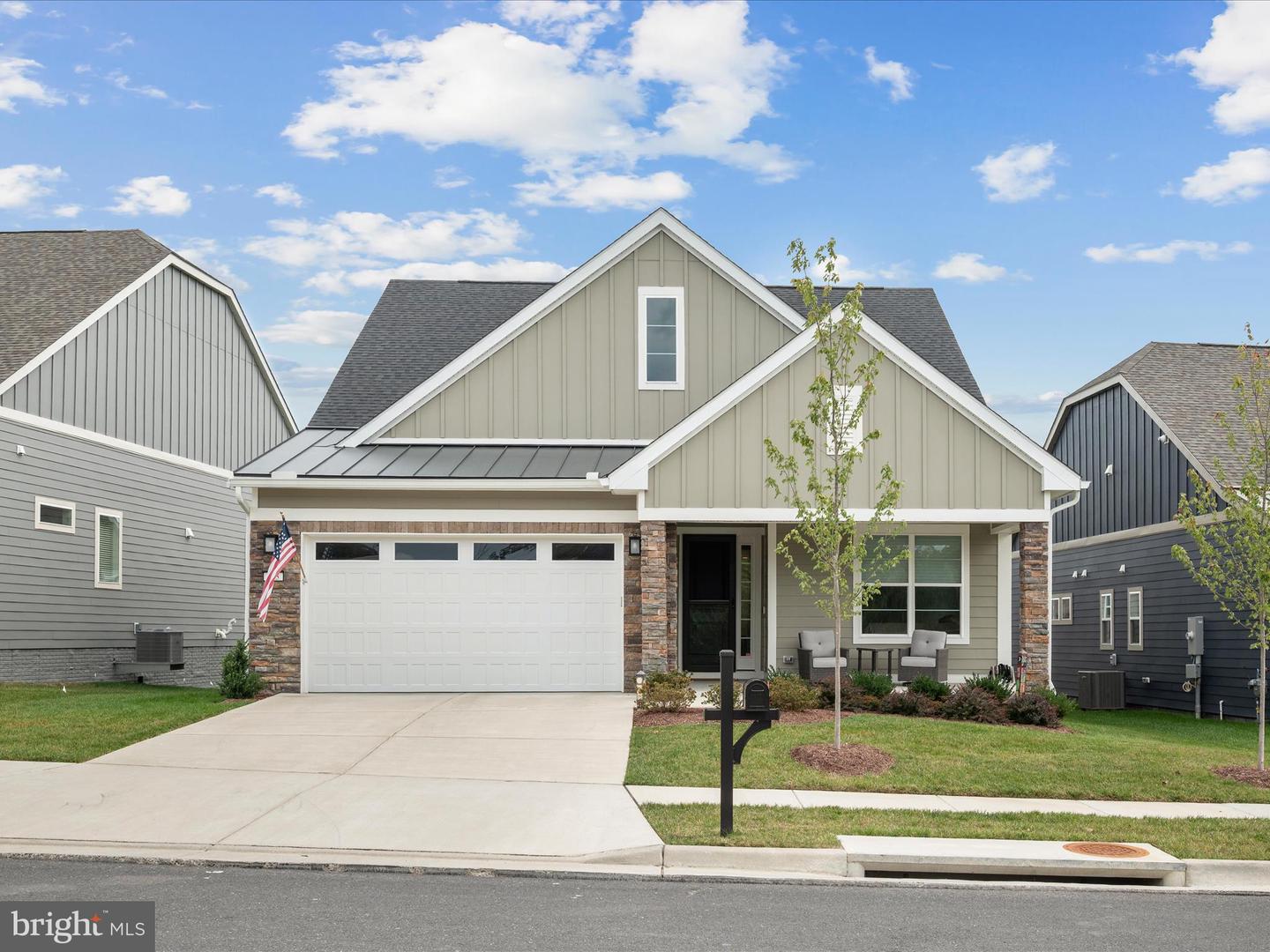 113 COWBIRD ST, LAKE FREDERICK, Virginia 22630, 3 Bedrooms Bedrooms, ,3 BathroomsBathrooms,Residential,For sale,113 COWBIRD ST,VAFV2037018 MLS # VAFV2037018