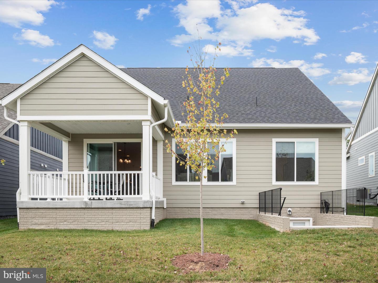 113 COWBIRD ST, LAKE FREDERICK, Virginia 22630, 3 Bedrooms Bedrooms, ,3 BathroomsBathrooms,Residential,For sale,113 COWBIRD ST,VAFV2037018 MLS # VAFV2037018