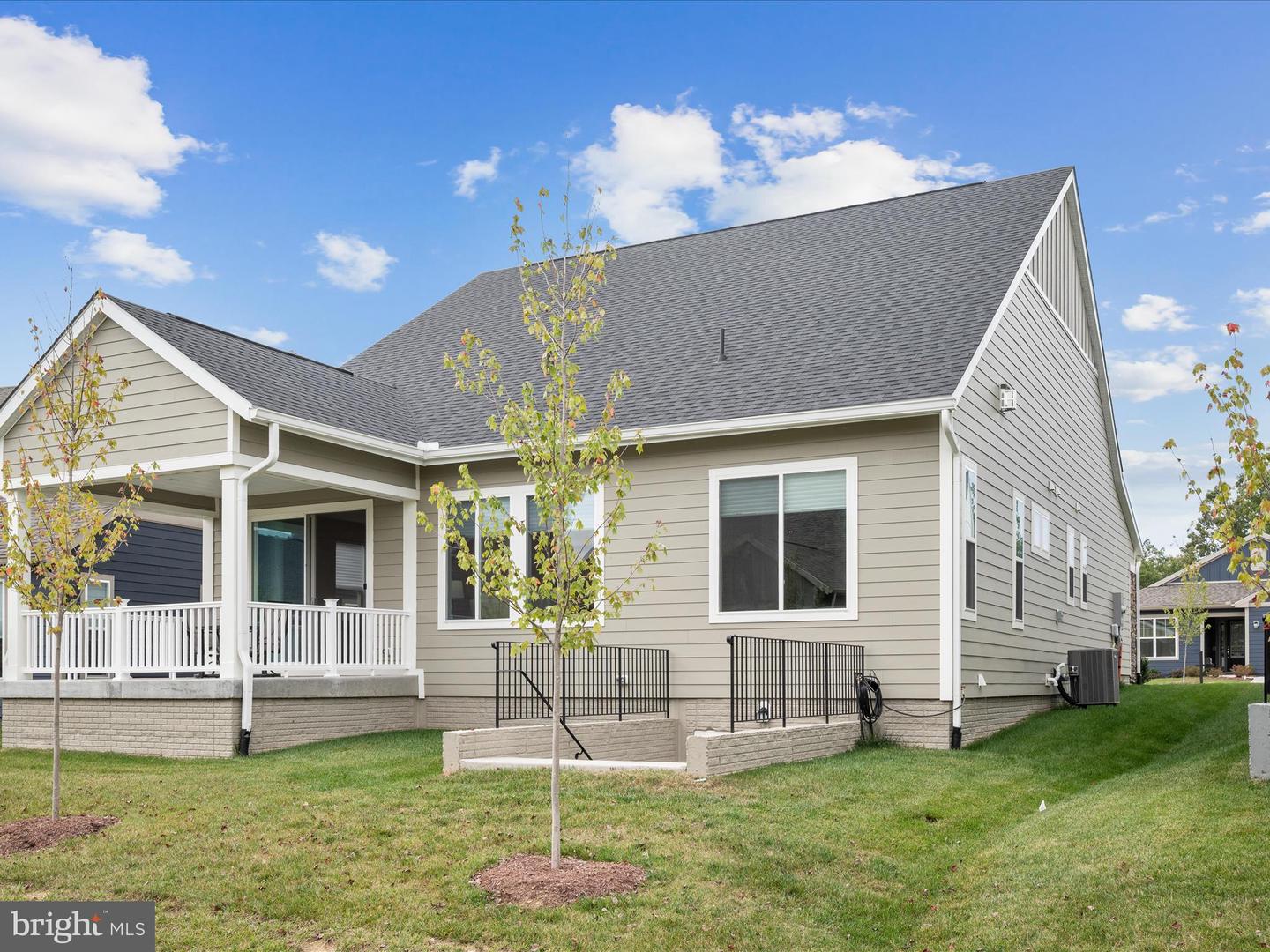 113 COWBIRD ST, LAKE FREDERICK, Virginia 22630, 3 Bedrooms Bedrooms, ,3 BathroomsBathrooms,Residential,For sale,113 COWBIRD ST,VAFV2037018 MLS # VAFV2037018