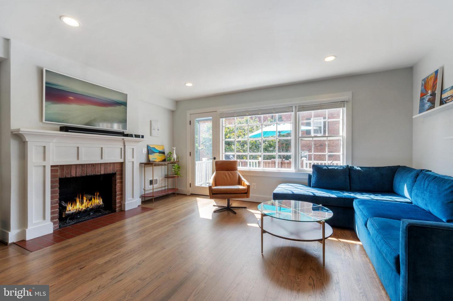 222 GREEN ST, ALEXANDRIA, Virginia 22314, 3 Bedrooms Bedrooms, ,3 BathroomsBathrooms,Residential,For sale,222 GREEN ST,VAAX2050170 MLS # VAAX2050170