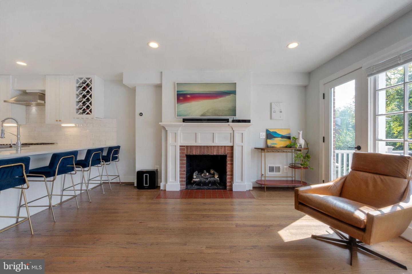 222 GREEN ST, ALEXANDRIA, Virginia 22314, 3 Bedrooms Bedrooms, ,3 BathroomsBathrooms,Residential,For sale,222 GREEN ST,VAAX2050170 MLS # VAAX2050170