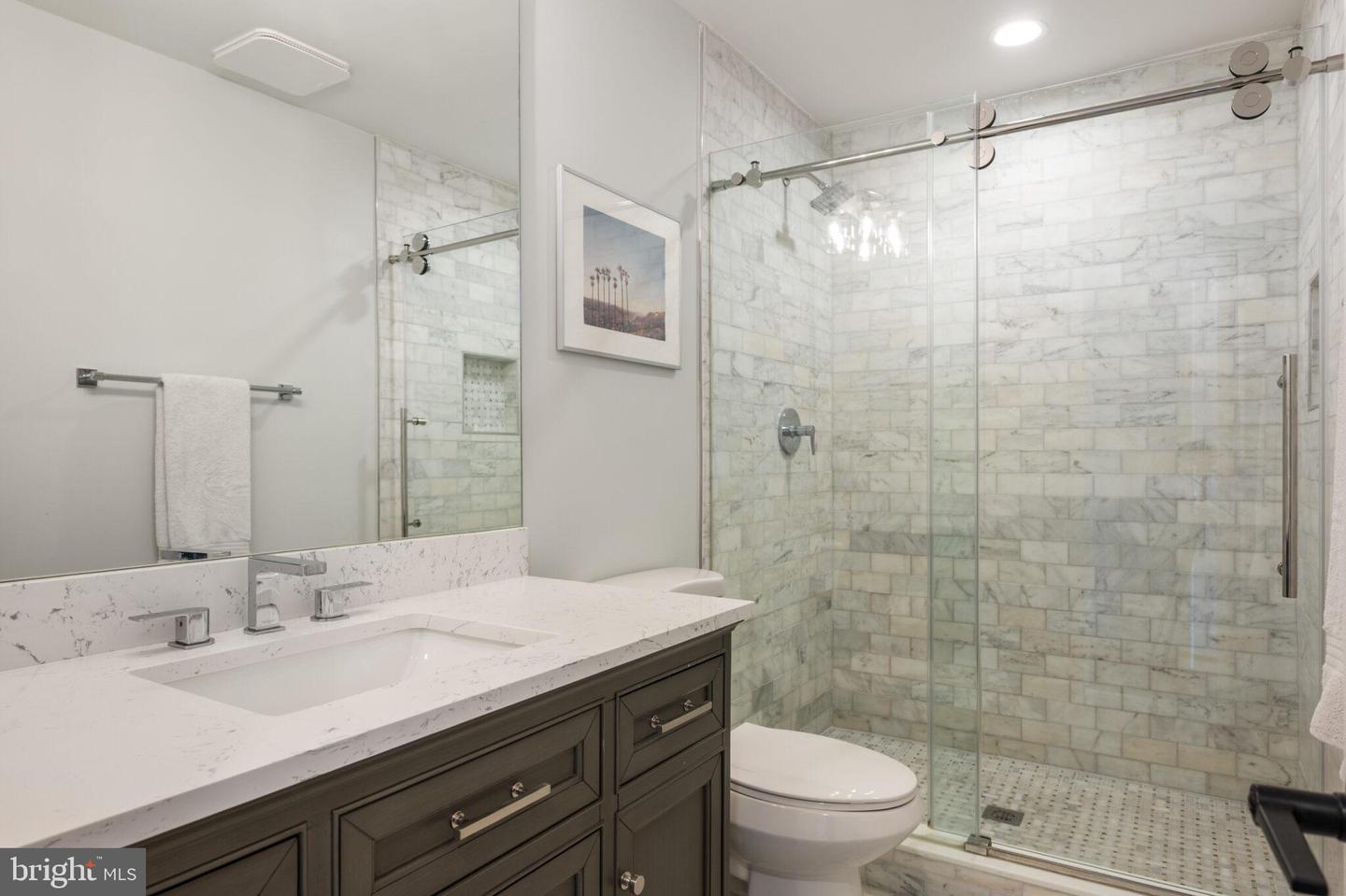 222 GREEN ST, ALEXANDRIA, Virginia 22314, 3 Bedrooms Bedrooms, ,3 BathroomsBathrooms,Residential,For sale,222 GREEN ST,VAAX2050170 MLS # VAAX2050170