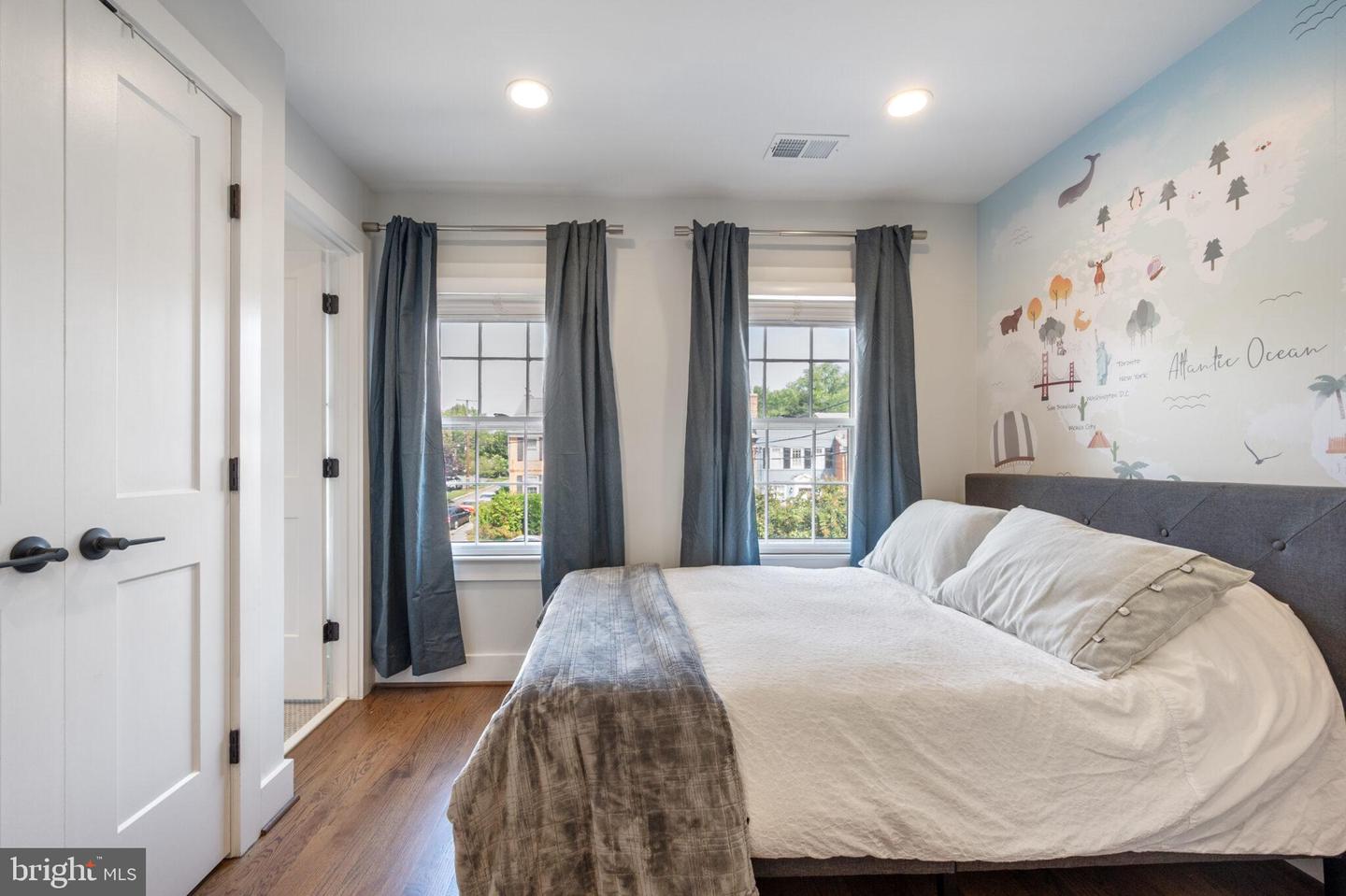 222 GREEN ST, ALEXANDRIA, Virginia 22314, 3 Bedrooms Bedrooms, ,3 BathroomsBathrooms,Residential,For sale,222 GREEN ST,VAAX2050170 MLS # VAAX2050170