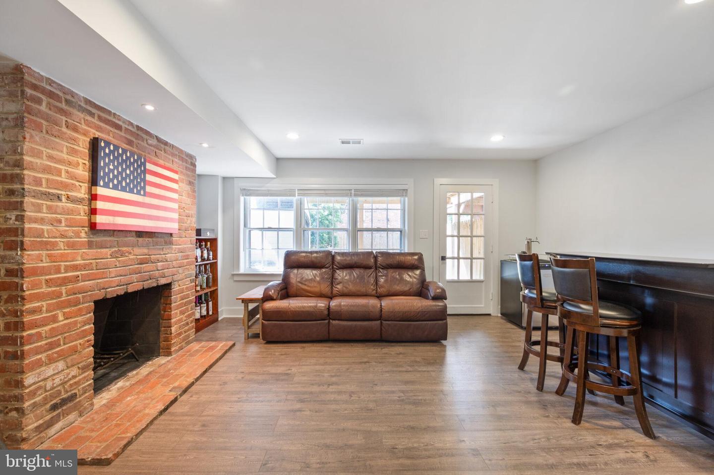 222 GREEN ST, ALEXANDRIA, Virginia 22314, 3 Bedrooms Bedrooms, ,3 BathroomsBathrooms,Residential,For sale,222 GREEN ST,VAAX2050170 MLS # VAAX2050170