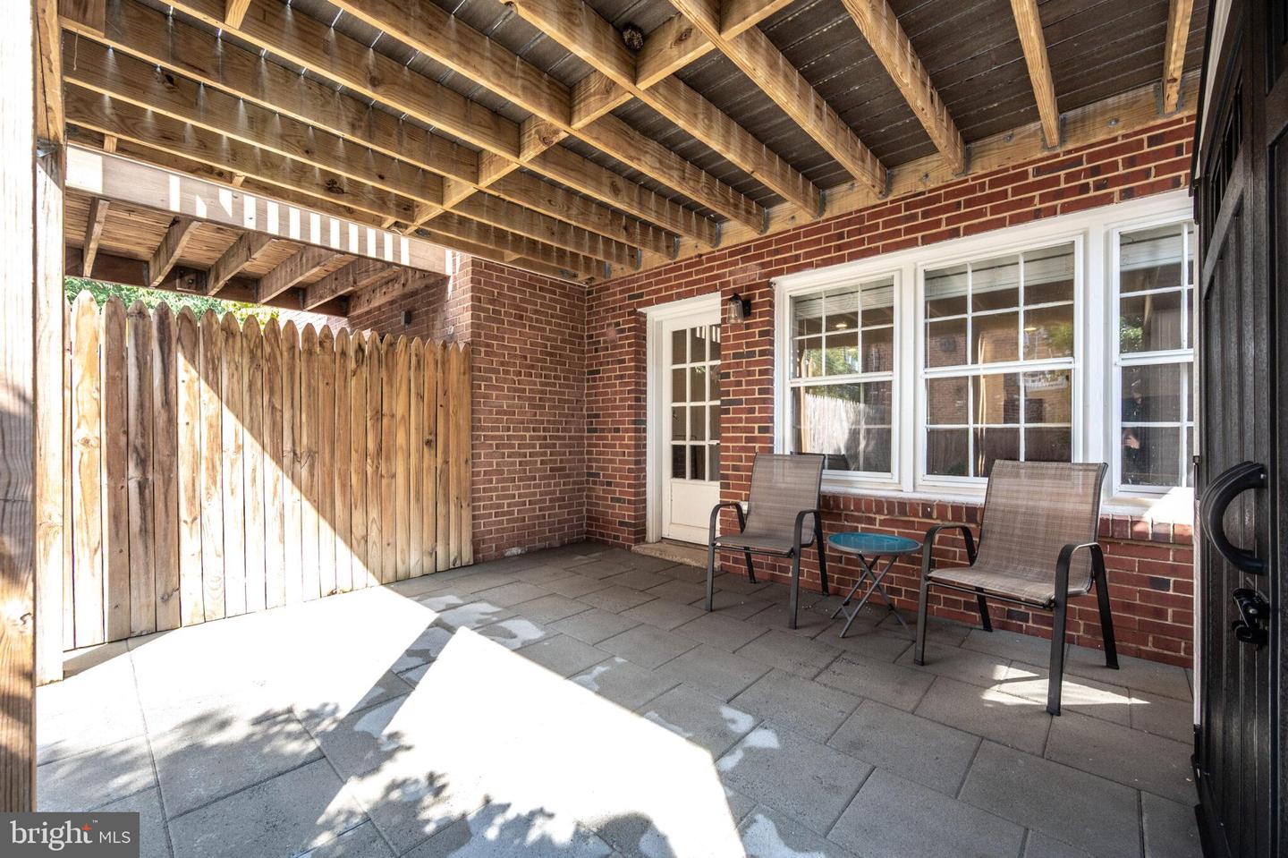 222 GREEN ST, ALEXANDRIA, Virginia 22314, 3 Bedrooms Bedrooms, ,3 BathroomsBathrooms,Residential,For sale,222 GREEN ST,VAAX2050170 MLS # VAAX2050170