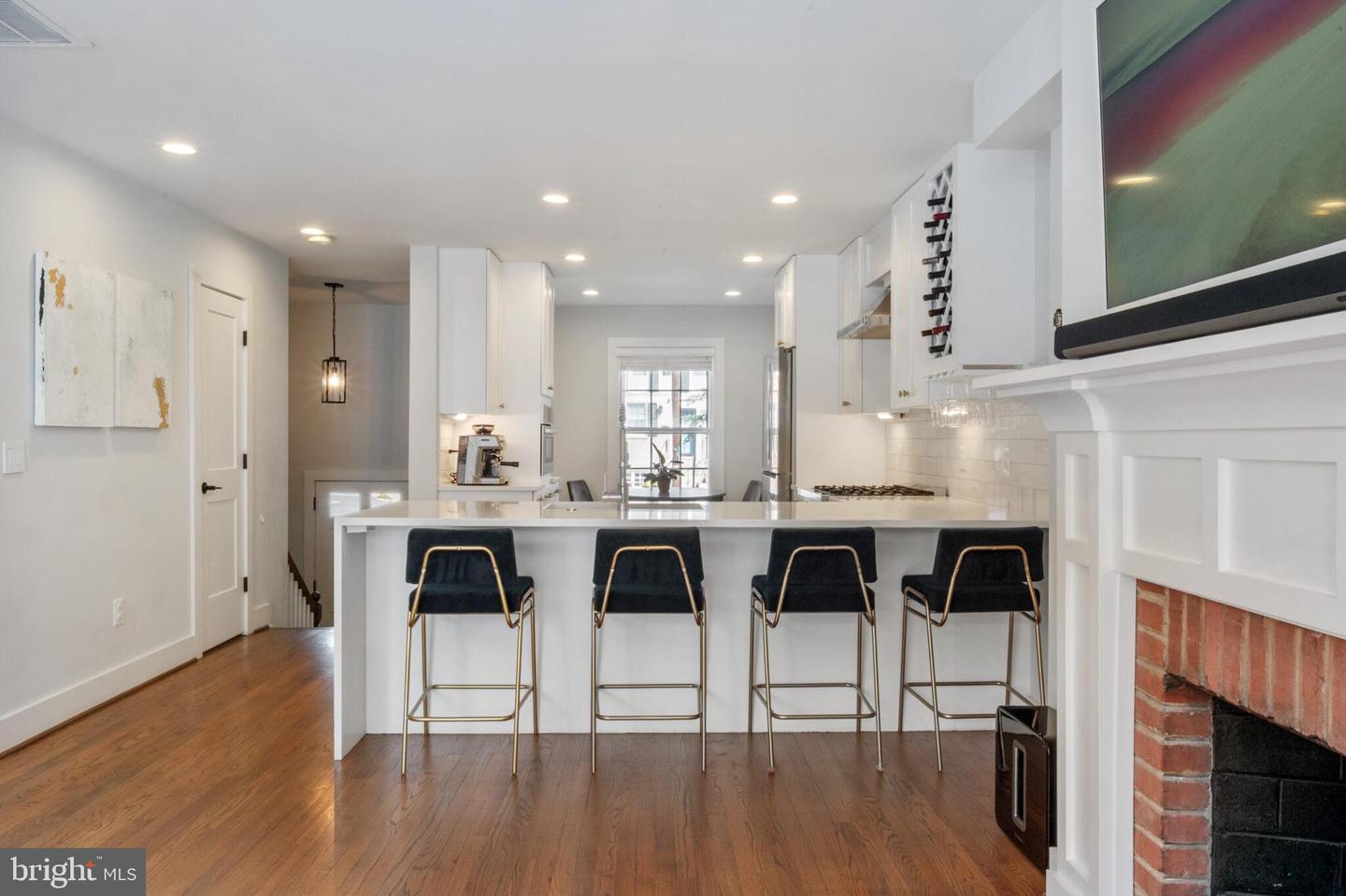 222 GREEN ST, ALEXANDRIA, Virginia 22314, 3 Bedrooms Bedrooms, ,3 BathroomsBathrooms,Residential,For sale,222 GREEN ST,VAAX2050170 MLS # VAAX2050170