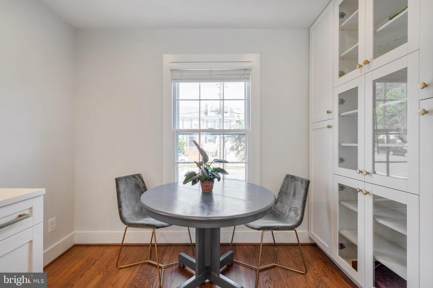 222 GREEN ST, ALEXANDRIA, Virginia 22314, 3 Bedrooms Bedrooms, ,3 BathroomsBathrooms,Residential,For sale,222 GREEN ST,VAAX2050170 MLS # VAAX2050170