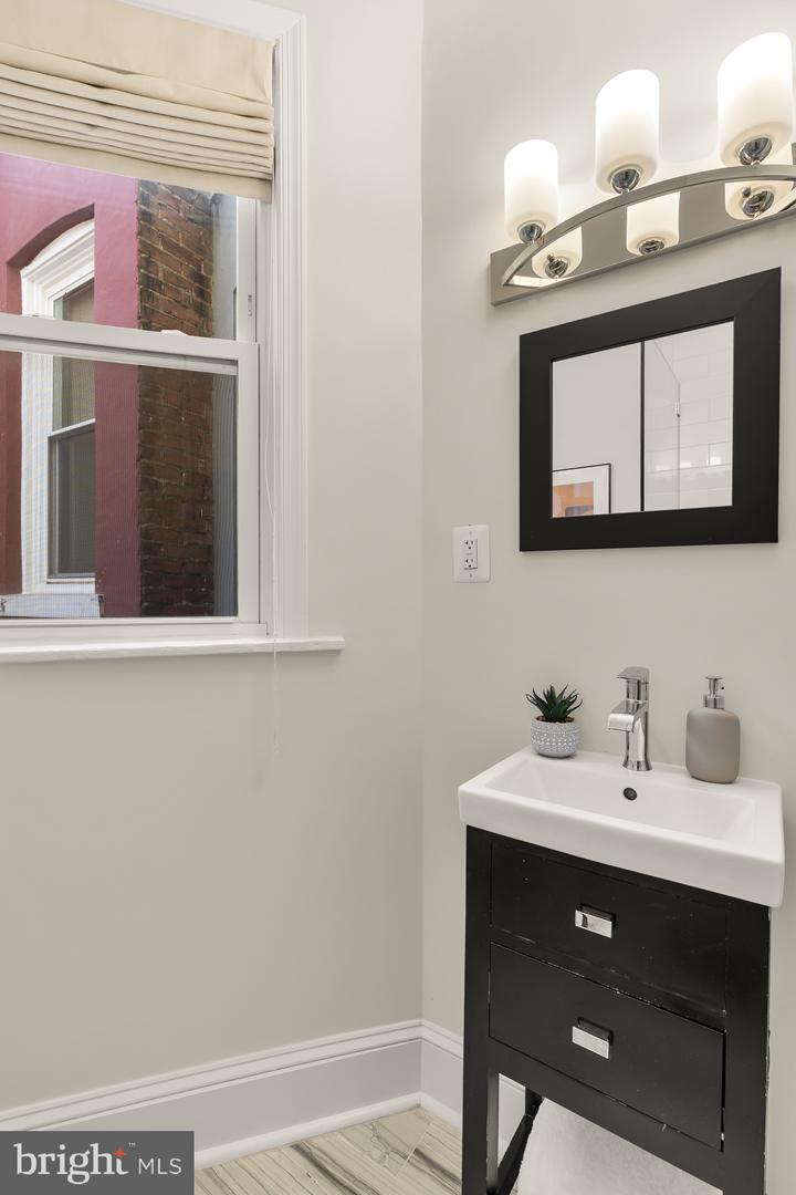 632 ACKER PL NE, WASHINGTON, District Of Columbia 20002, 4 Bedrooms Bedrooms, ,3 BathroomsBathrooms,Residential,For sale,632 ACKER PL NE,DCDC2224102 MLS # DCDC2224102