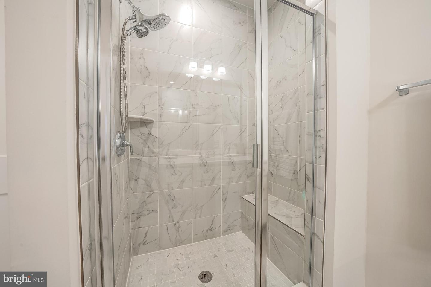 707 THOMAS LN #B, MANASSAS PARK, Virginia 20111, 3 Bedrooms Bedrooms, ,2 BathroomsBathrooms,Residential,For sale,707 THOMAS LN #B,VAMP2003344 MLS # VAMP2003344