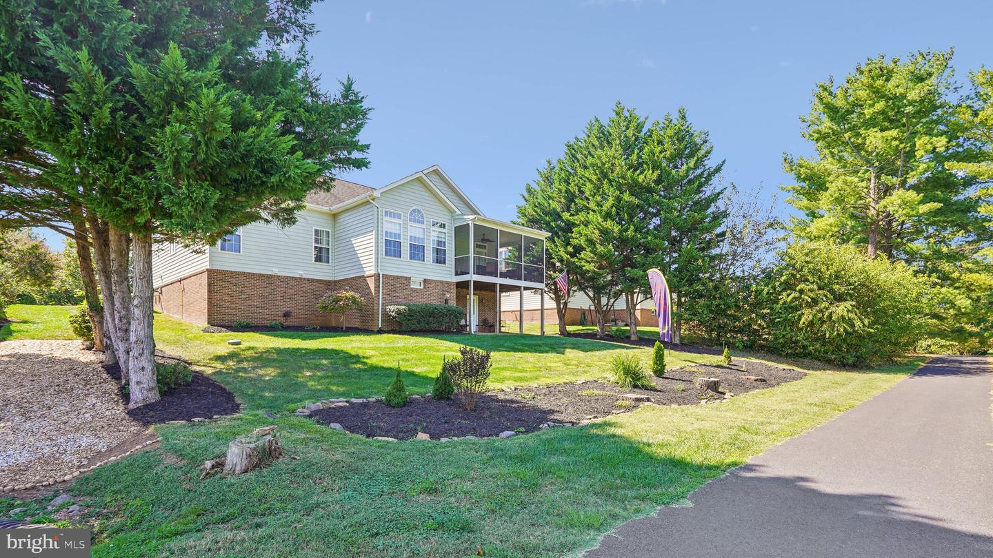 2036 GOLF DR, CULPEPER, Virginia 22701, 5 Bedrooms Bedrooms, ,3 BathroomsBathrooms,Residential,For sale,2036 GOLF DR,VACU2011678 MLS # VACU2011678