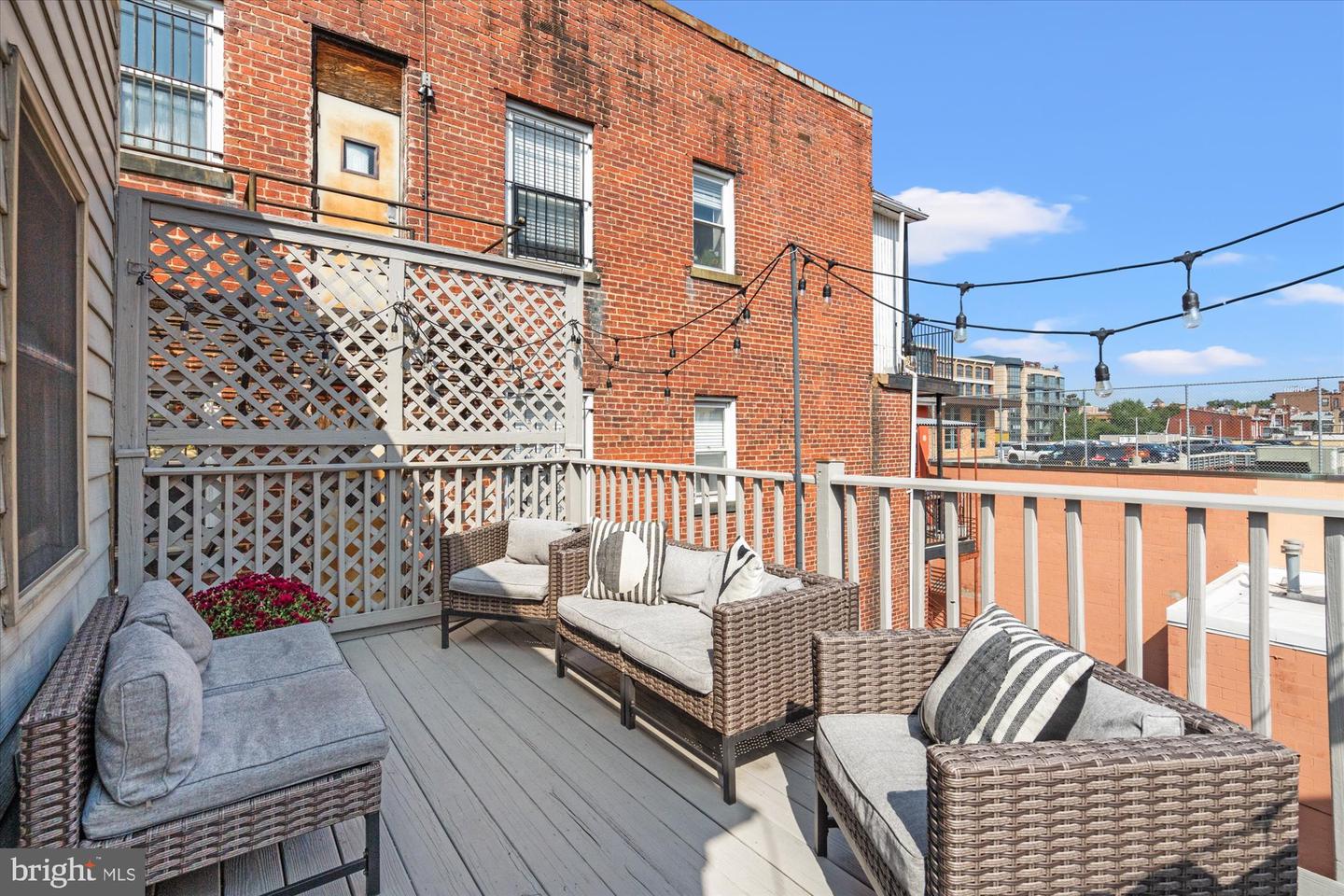 1407 15TH ST NW #4, WASHINGTON, District Of Columbia 20005, 2 Bedrooms Bedrooms, ,2 BathroomsBathrooms,Residential,For sale,1407 15TH ST NW #4,DCDC2224202 MLS # DCDC2224202