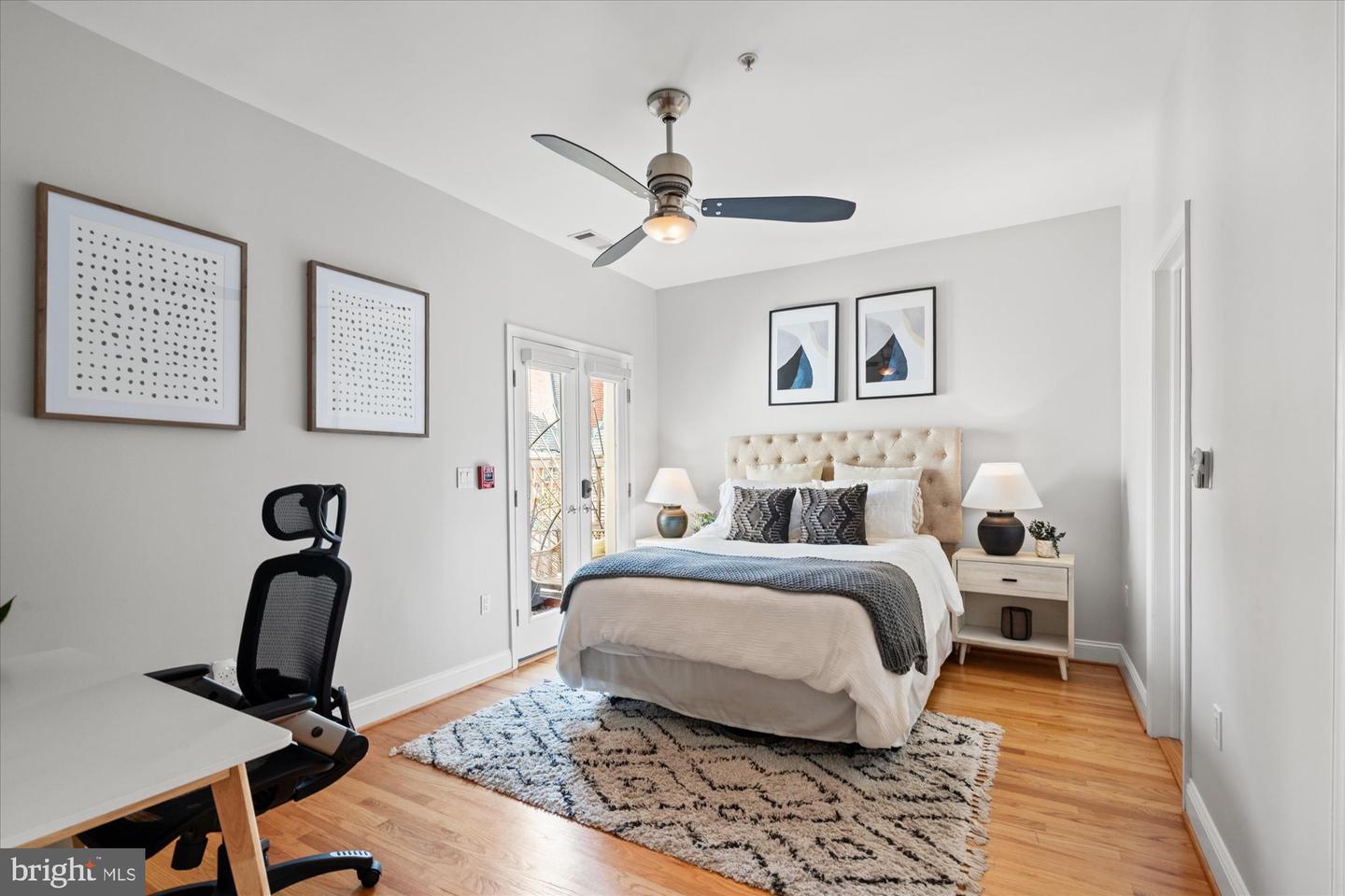 1407 15TH ST NW #4, WASHINGTON, District Of Columbia 20005, 2 Bedrooms Bedrooms, ,2 BathroomsBathrooms,Residential,For sale,1407 15TH ST NW #4,DCDC2224202 MLS # DCDC2224202
