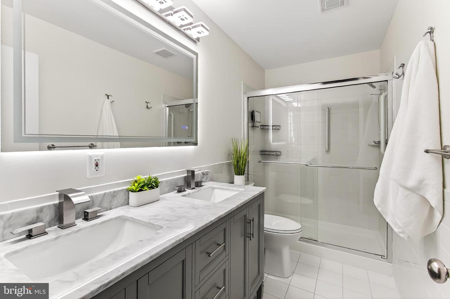 2015 SOAPSTONE DR, RESTON, Virginia 20191, 4 Bedrooms Bedrooms, ,4 BathroomsBathrooms,Residential,For sale,2015 SOAPSTONE DR,VAFX2269334 MLS # VAFX2269334