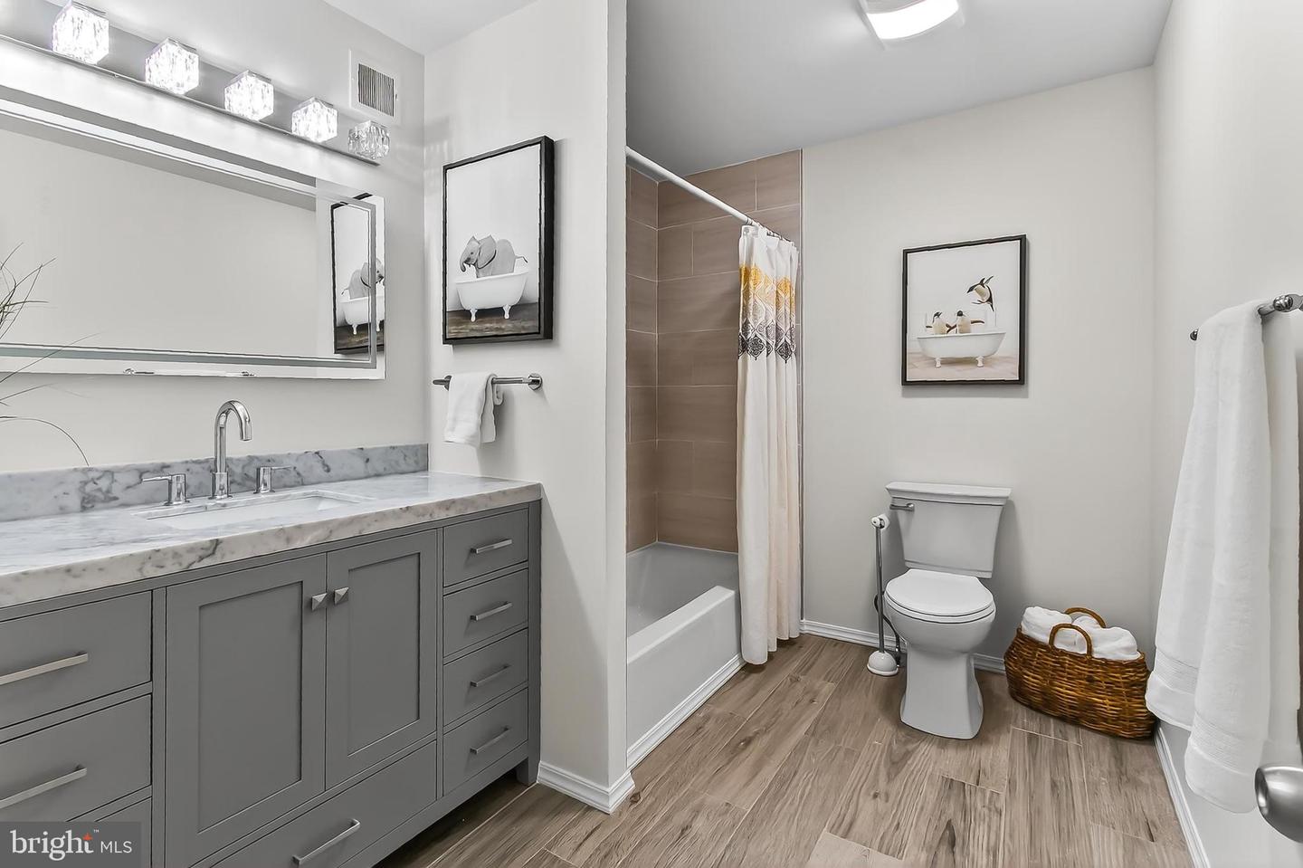 2015 SOAPSTONE DR, RESTON, Virginia 20191, 4 Bedrooms Bedrooms, ,4 BathroomsBathrooms,Residential,For sale,2015 SOAPSTONE DR,VAFX2269334 MLS # VAFX2269334