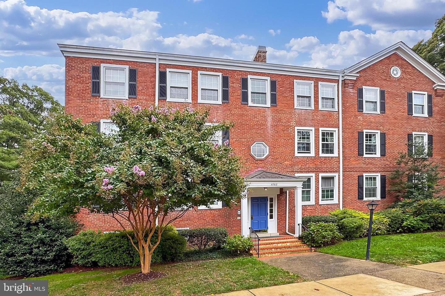 4860 28TH ST S #B1, ARLINGTON, Virginia 22206, 1 Bedroom Bedrooms, 5 Rooms Rooms,1 BathroomBathrooms,Residential,For sale,4860 28TH ST S #B1,VAAR2064184 MLS # VAAR2064184