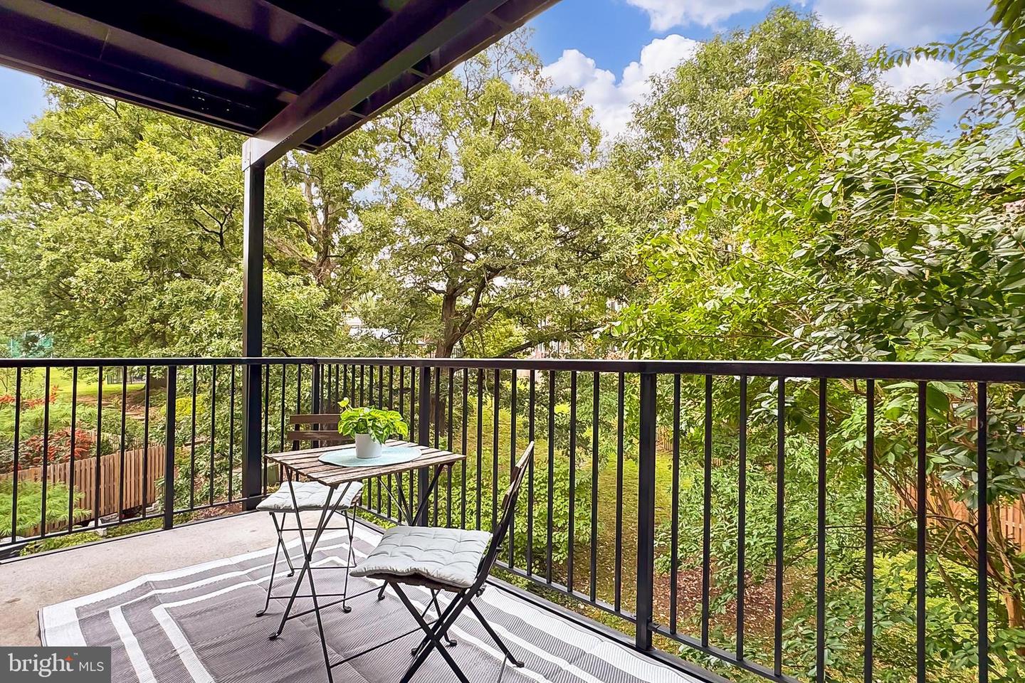 4860 28TH ST S #B1, ARLINGTON, Virginia 22206, 1 Bedroom Bedrooms, 5 Rooms Rooms,1 BathroomBathrooms,Residential,For sale,4860 28TH ST S #B1,VAAR2064184 MLS # VAAR2064184