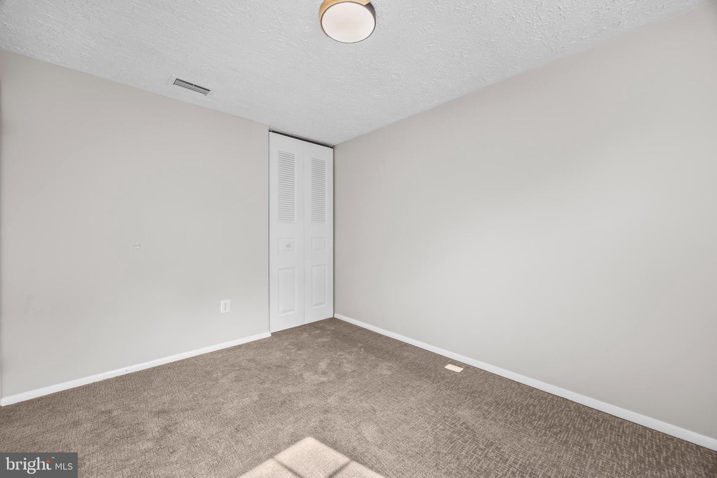 8786 NEWINGTON COMMONS RD, LORTON, Virginia 22079, 3 Bedrooms Bedrooms, ,1 BathroomBathrooms,Residential,For sale,8786 NEWINGTON COMMONS RD,VAFX2269380 MLS # VAFX2269380