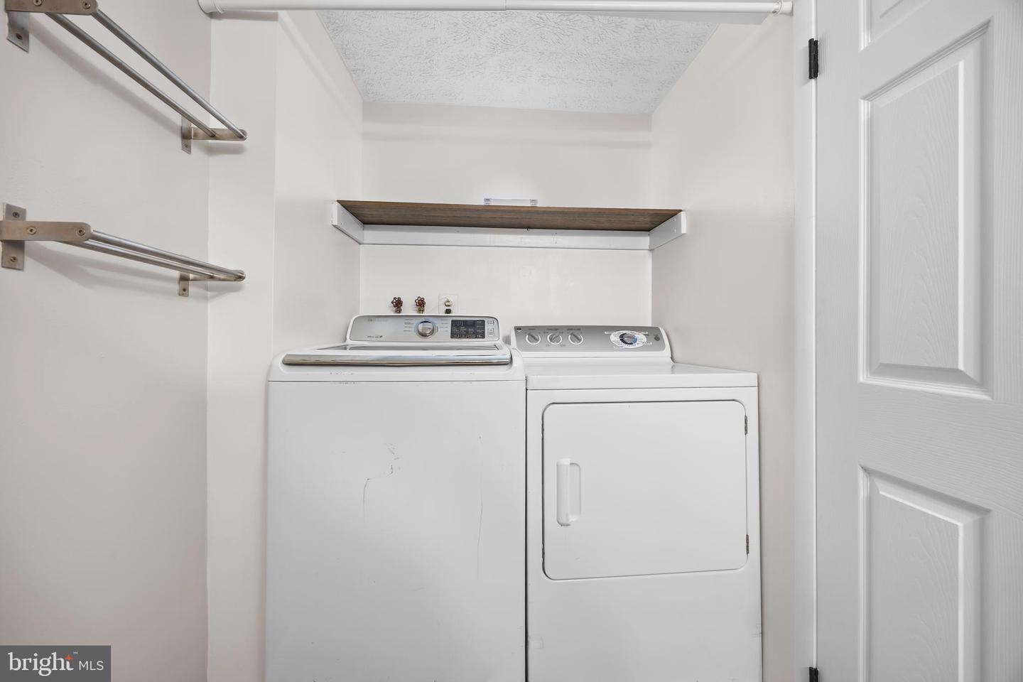8786 NEWINGTON COMMONS RD, LORTON, Virginia 22079, 3 Bedrooms Bedrooms, ,1 BathroomBathrooms,Residential,For sale,8786 NEWINGTON COMMONS RD,VAFX2269380 MLS # VAFX2269380