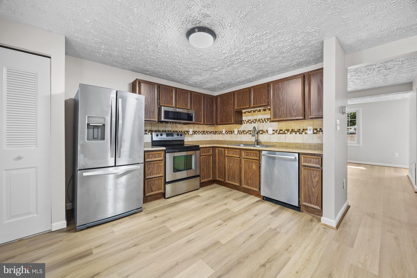 8786 NEWINGTON COMMONS RD, LORTON, Virginia 22079, 3 Bedrooms Bedrooms, ,1 BathroomBathrooms,Residential,For sale,8786 NEWINGTON COMMONS RD,VAFX2269380 MLS # VAFX2269380