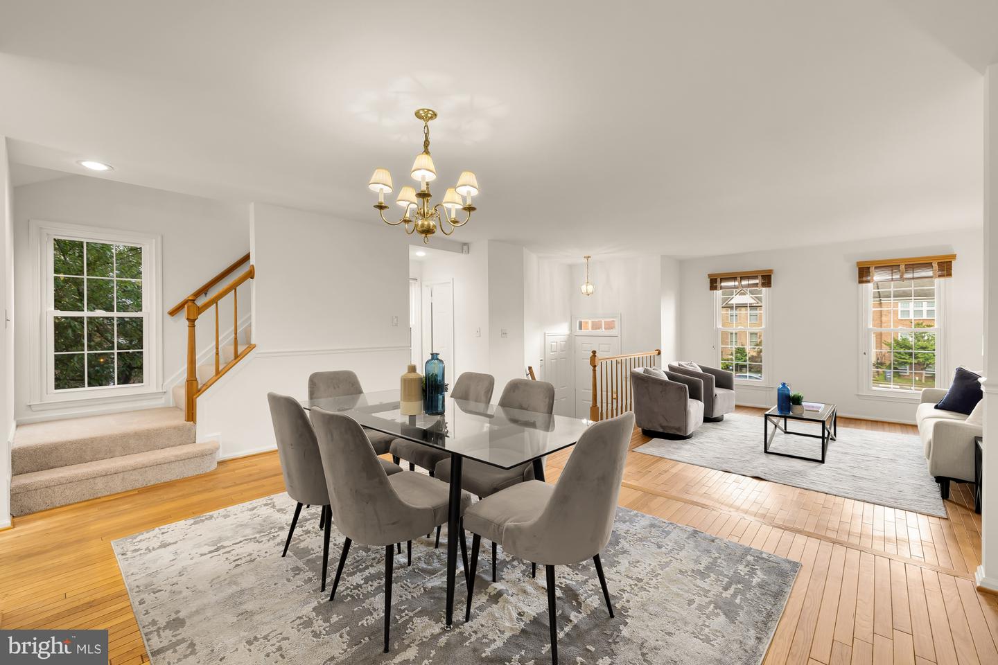 12323 FOX LAKE CT, FAIRFAX, Virginia 22033, 3 Bedrooms Bedrooms, ,2 BathroomsBathrooms,Residential,For sale,12323 FOX LAKE CT,VAFX2269428 MLS # VAFX2269428