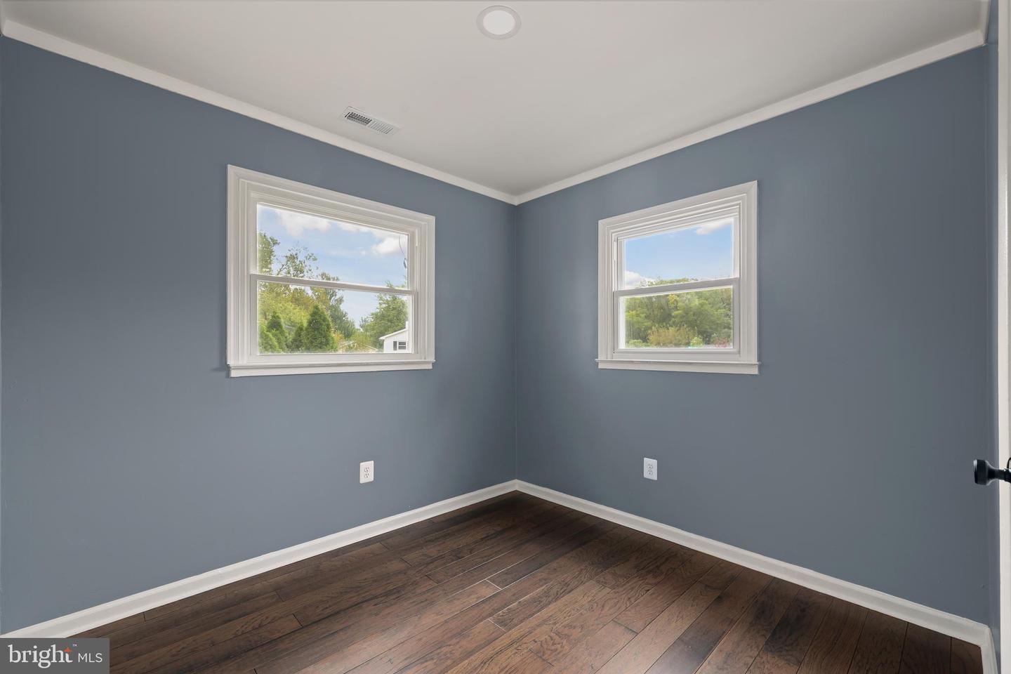 3612 FREEPORT CT, WOODBRIDGE, Virginia 22193, 4 Bedrooms Bedrooms, ,2 BathroomsBathrooms,Residential,For sale,3612 FREEPORT CT,VAPW2095344 MLS # VAPW2095344